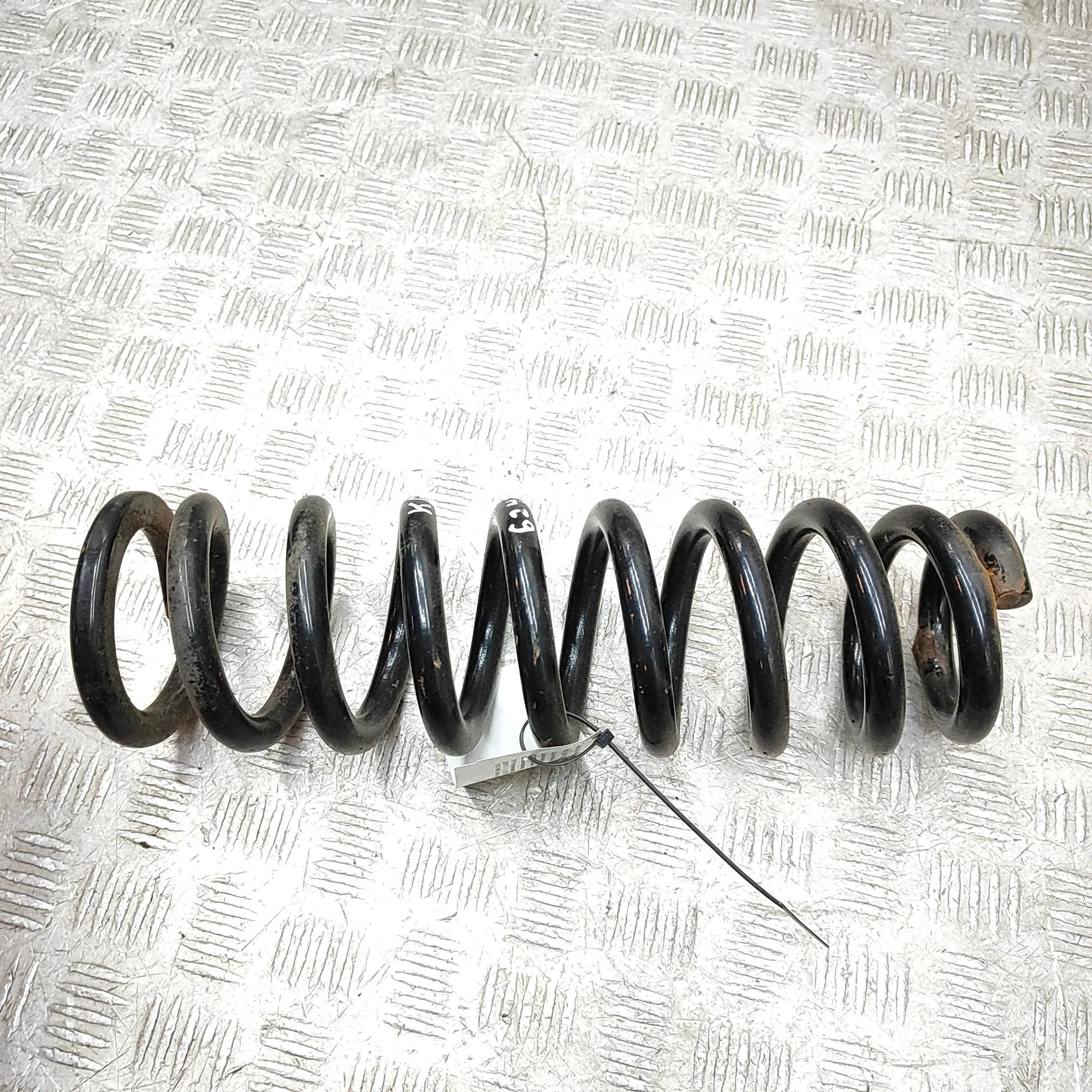 Lexus GS Coil spring — rear left Coil spring — rear left — LEXUS GS (_L1_) (2011...