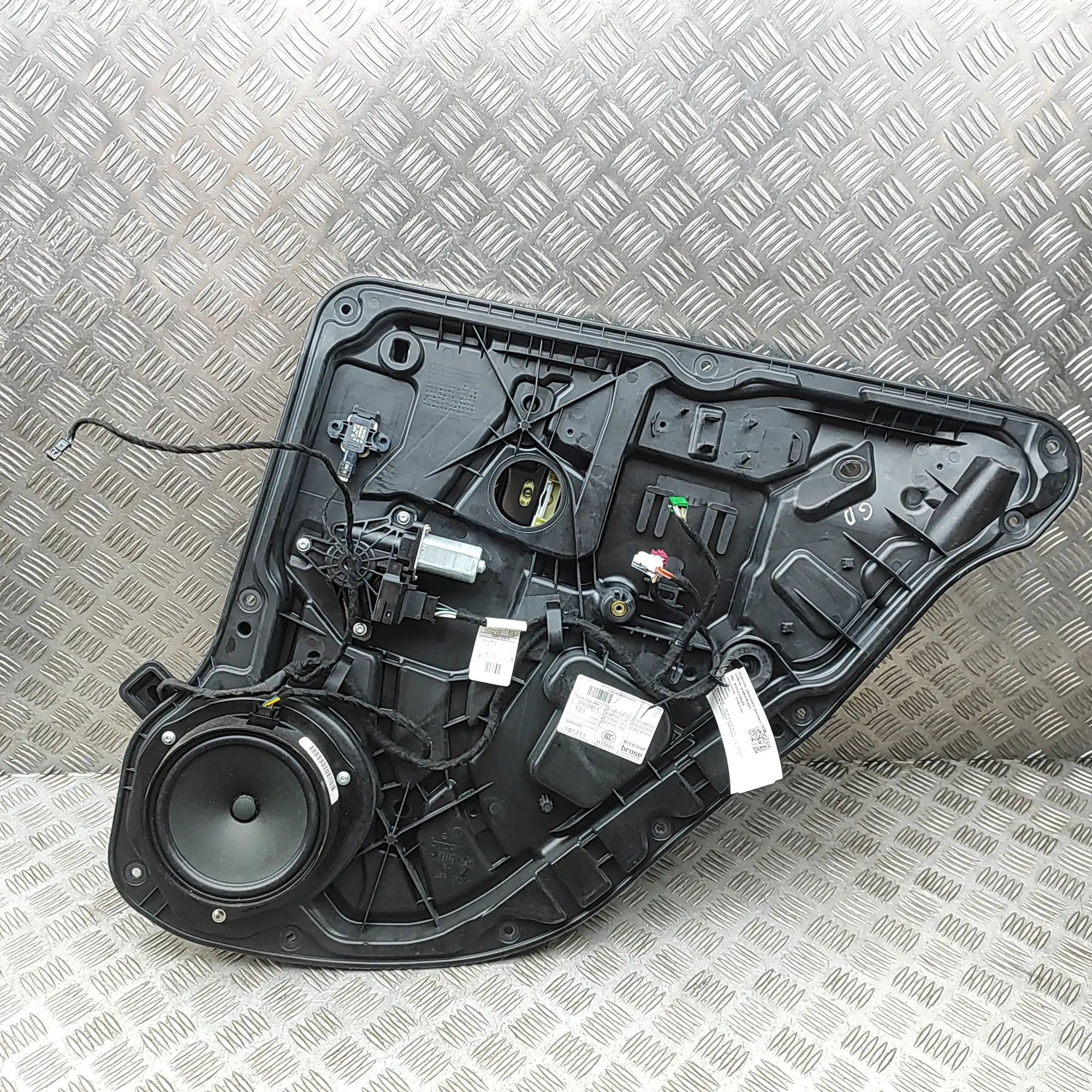 Mercedes-Benz ML / GLE (W166) Rear Right Door Window Regulator Rear Right Door Window Regulator — MERCEDES BEN...