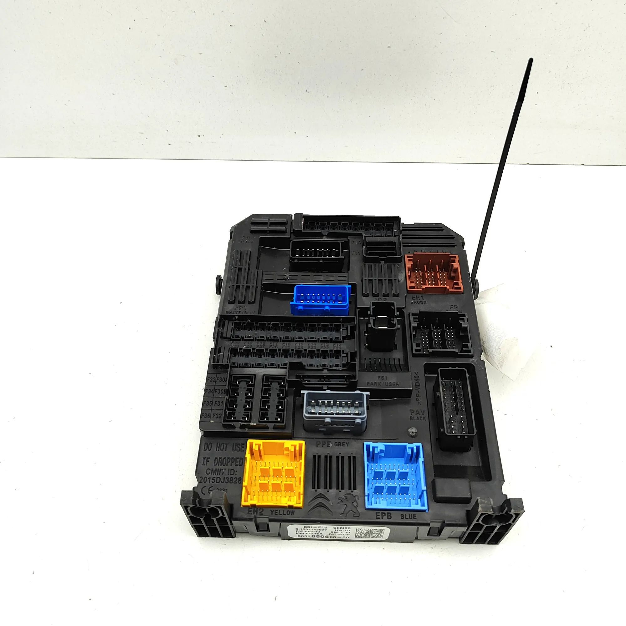Peugeot 3008 Fuse Box Module Fuse Box Module — PEUGEOT 3008 (II SUV) (2016-....