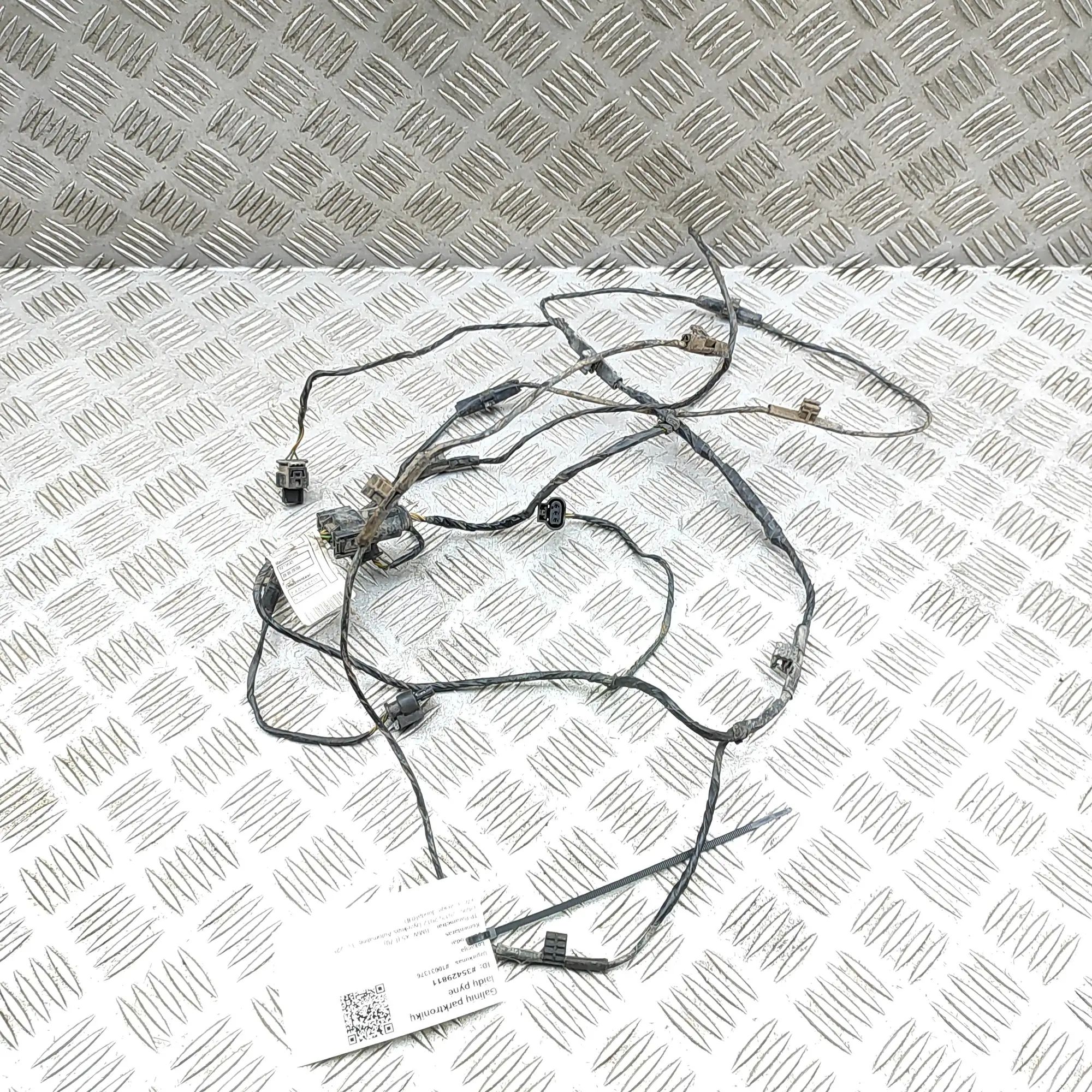 BMW X5 (E70) Rear Parking Sensor Wiring Loom Rear Parking Sensor Wiring Loom — BMW X5 (E70) ...