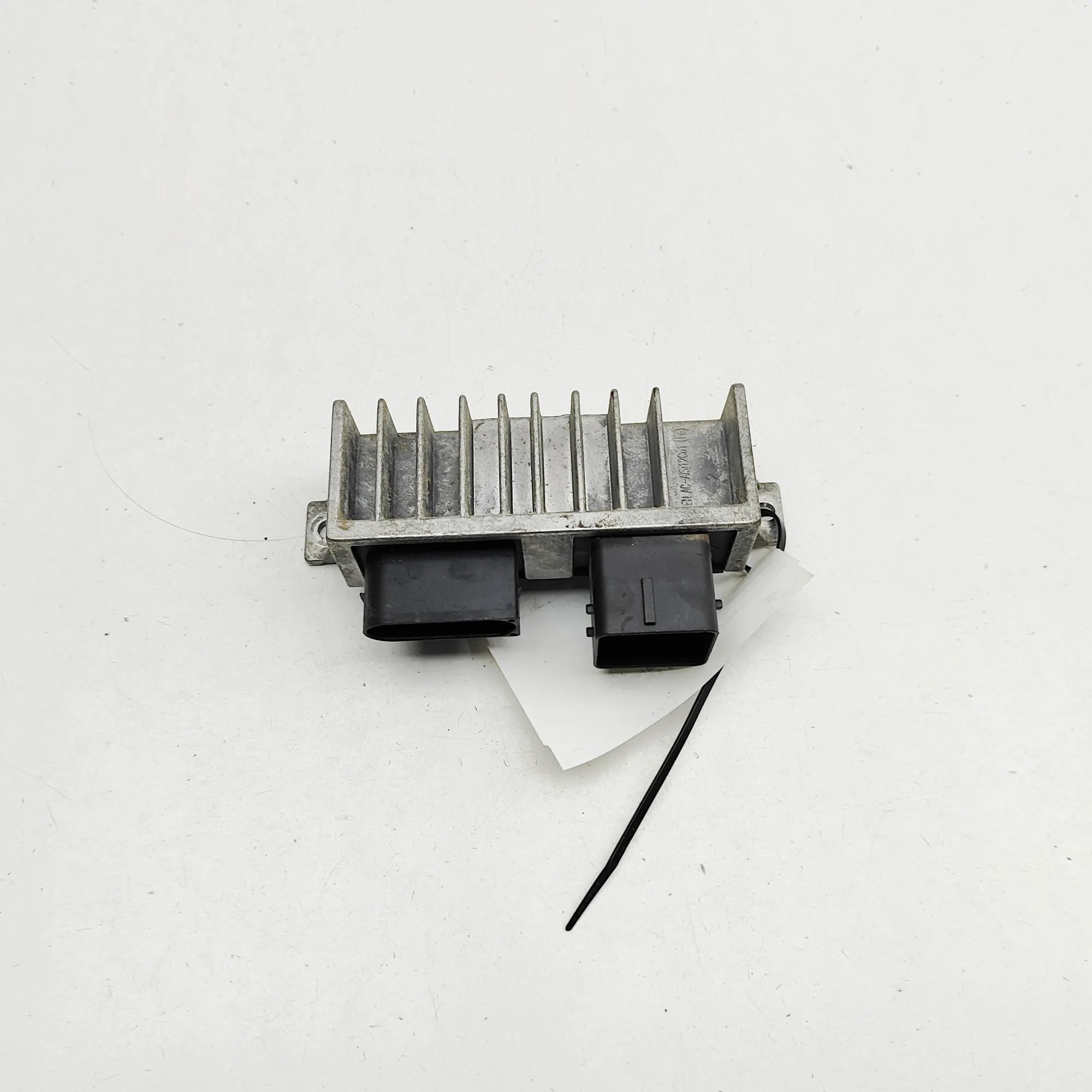 Renault Master Spark plug / glow plug Spark plug / glow plug — RENAULT MASTER (III Va...