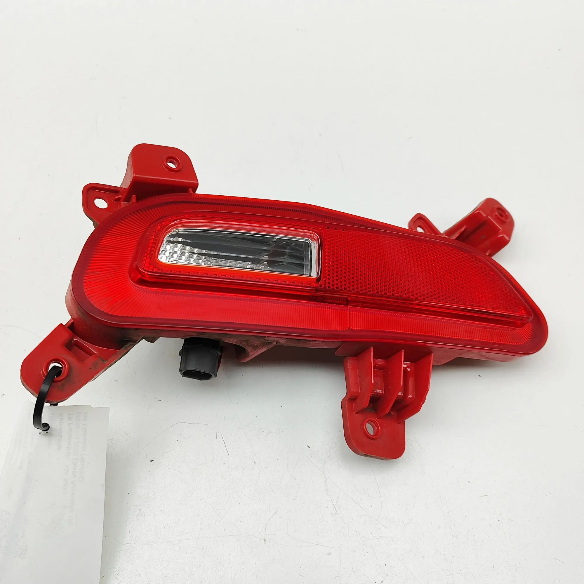 Kia Niro Rear Left Fog Light Rear Left Fog Light — KIA NIRO (2016-...) — 924...