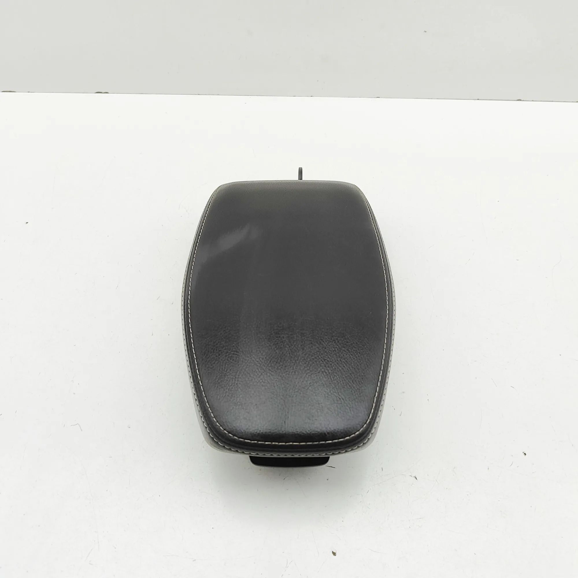 Nissan Juke подлокотник Armrest — NISSAN JUKE (F16) (2019-...) — 96910-...