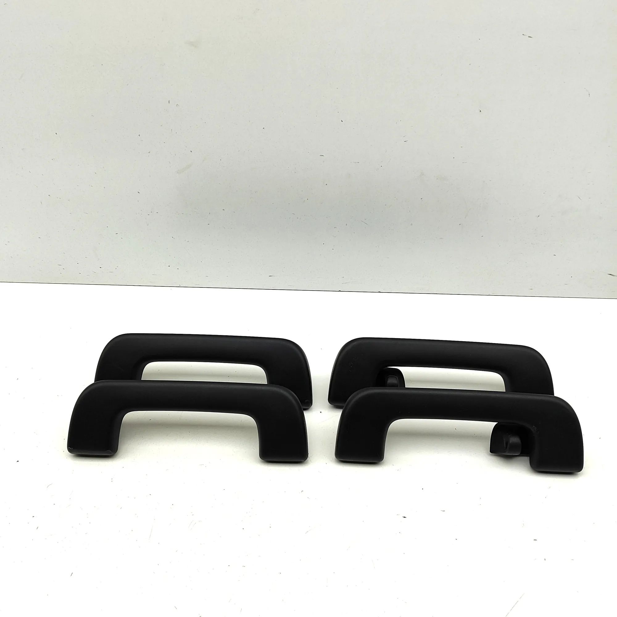 Porsche Cayenne Interior roof handle set Interior roof handle set — PORSCHE CAYENNE (9Y0...