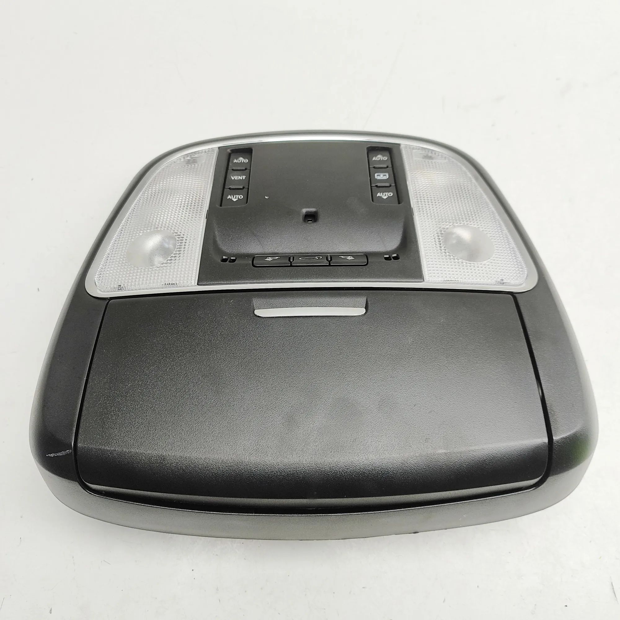 Jeep Grand Cherokee (WK) Interior light Interior light — JEEP GRAND CHEROKEE (IV WK, WK...