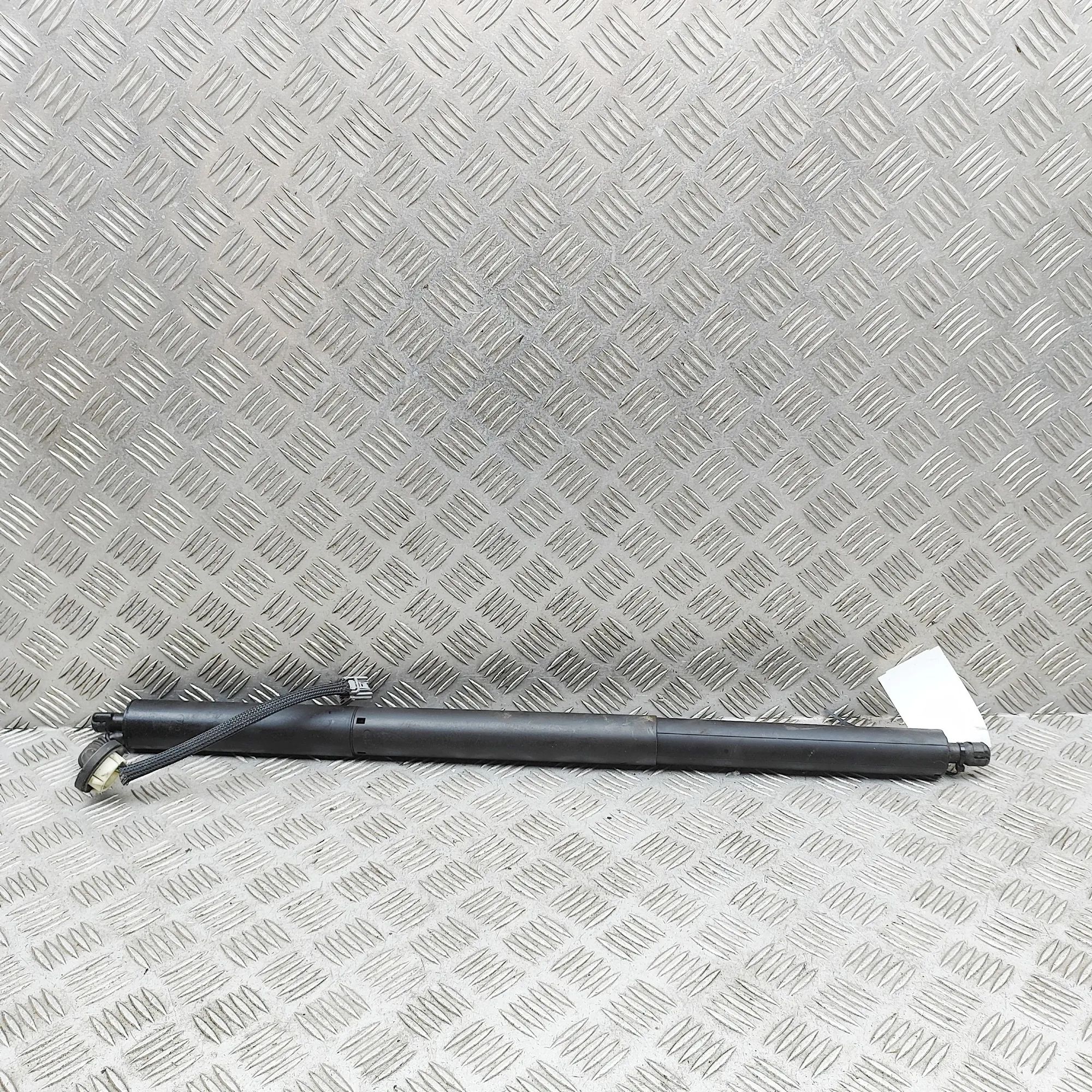 Jeep Grand Cherokee (WK) Right Side Tailgate Gas Strut Right Side Tailgate Gas Strut — JEEP GRAND CHER...