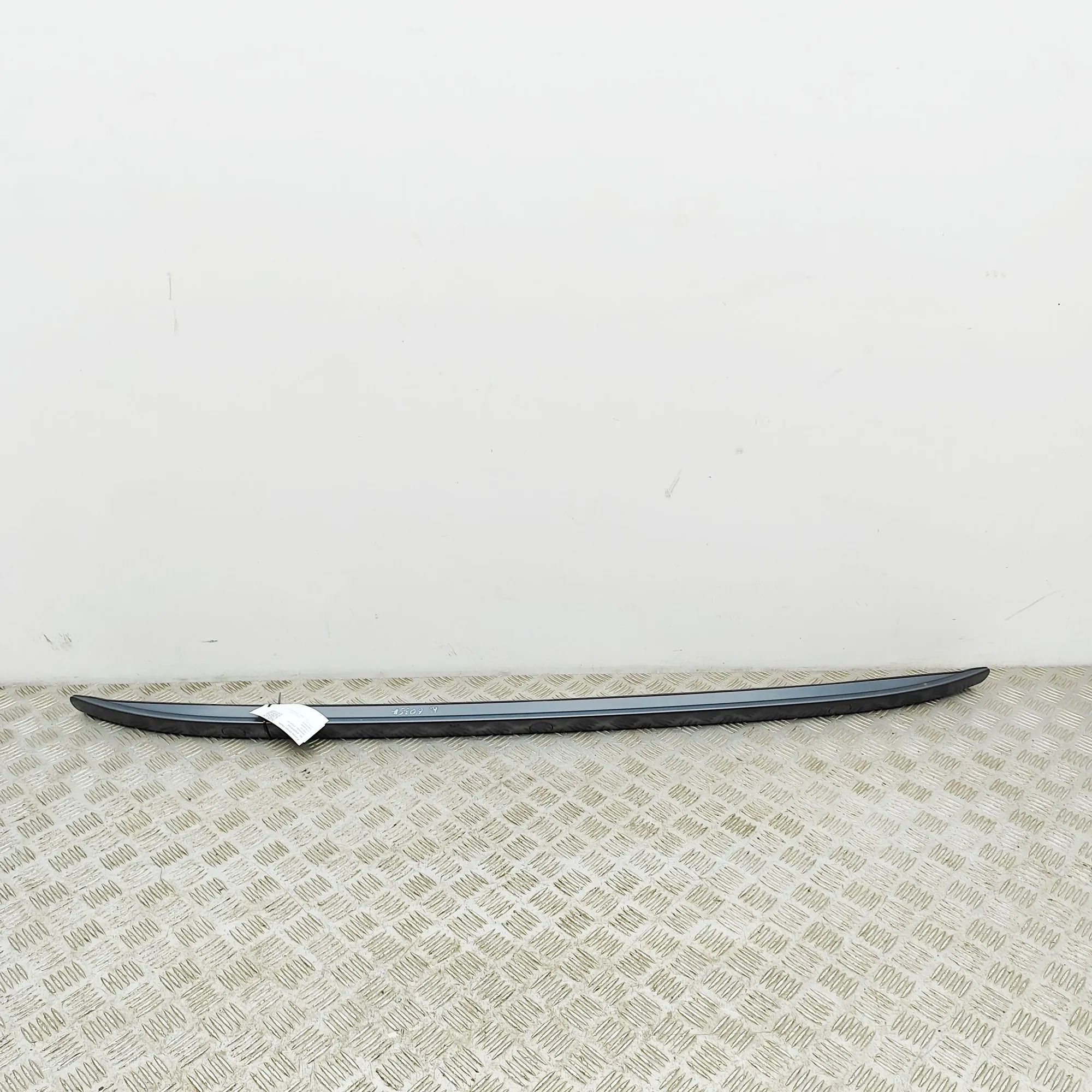 Hyundai Kona Left Side Roof Rail Left Side Roof Rail — HYUNDAI KONA (2017-...) —...