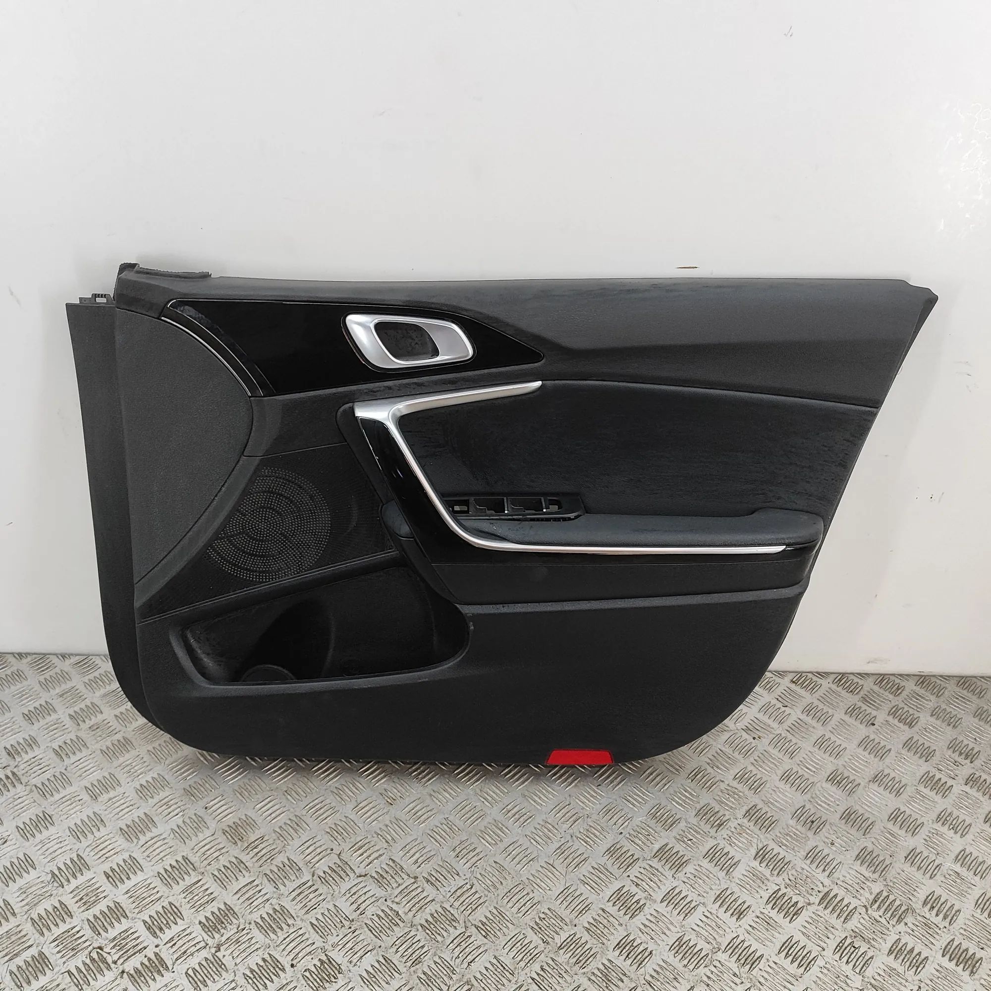 Kia Ceed (CD) Front Right Door Panel Front Right Door Panel — KIA XCEED (CD) (2020-....