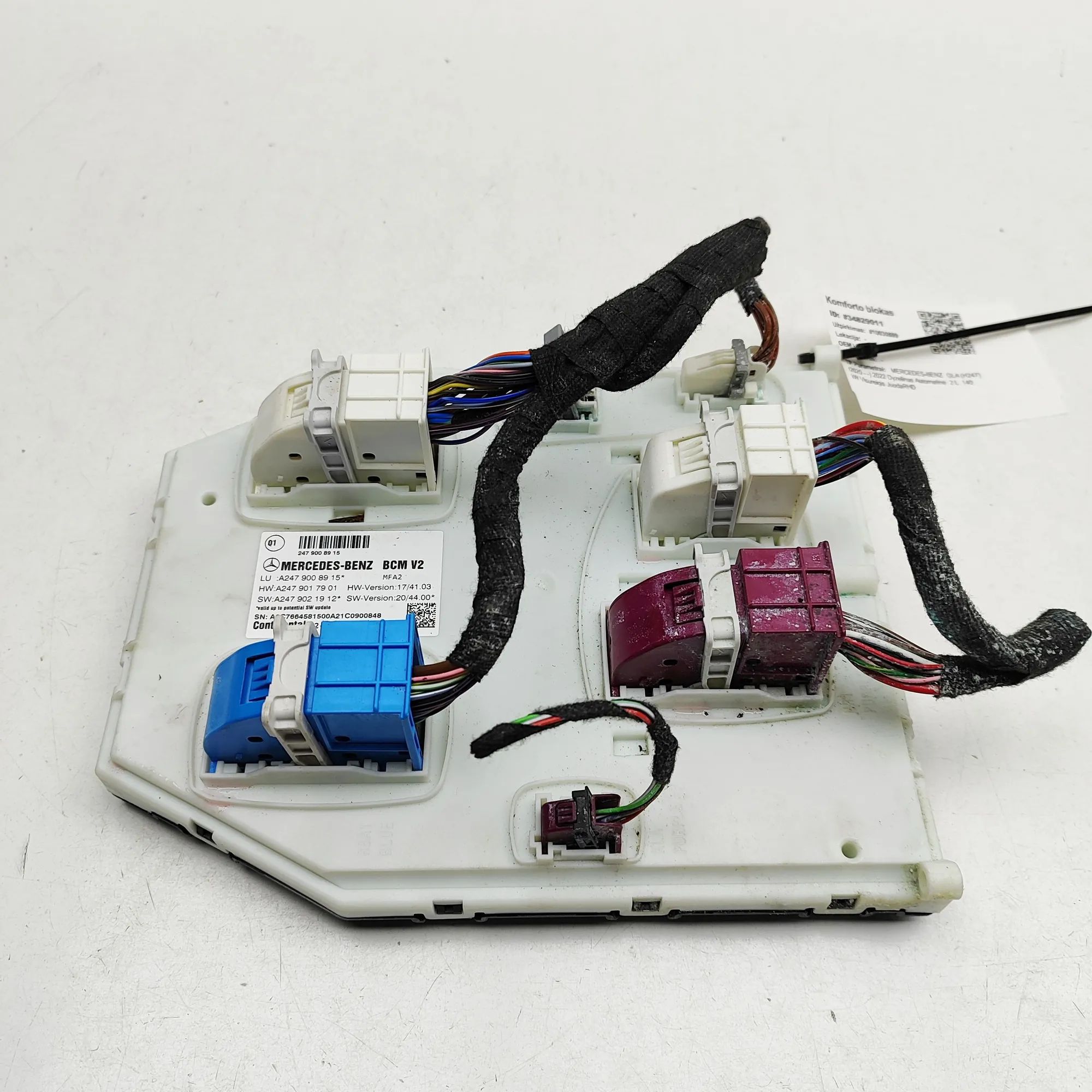 Mercedes-Benz GLA / EQA (H247) Comfort Control Unit Comfort Control Unit — MERCEDES BENZ GLA (H247)...