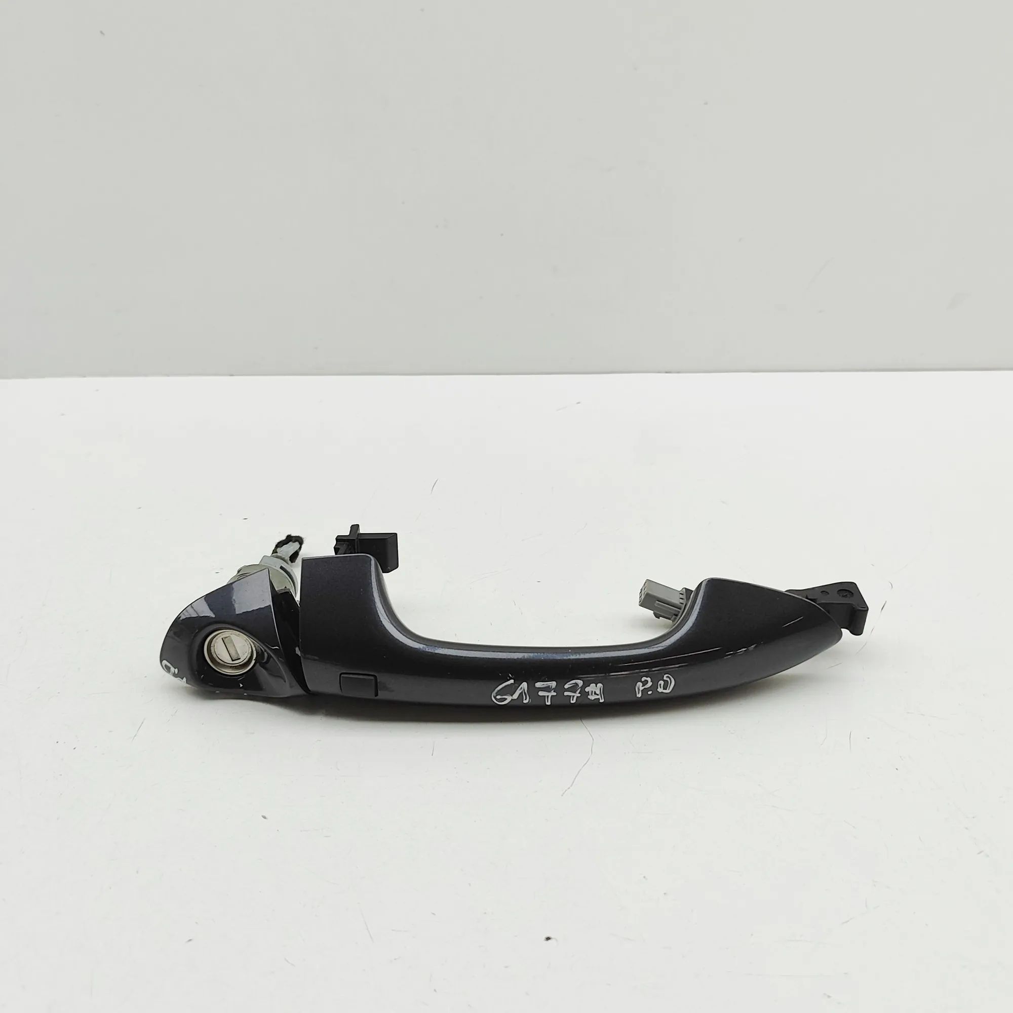 Kia Ceed (CD) Exterior door handle — front right Exterior door handle — front right — KIA CEE`D ...