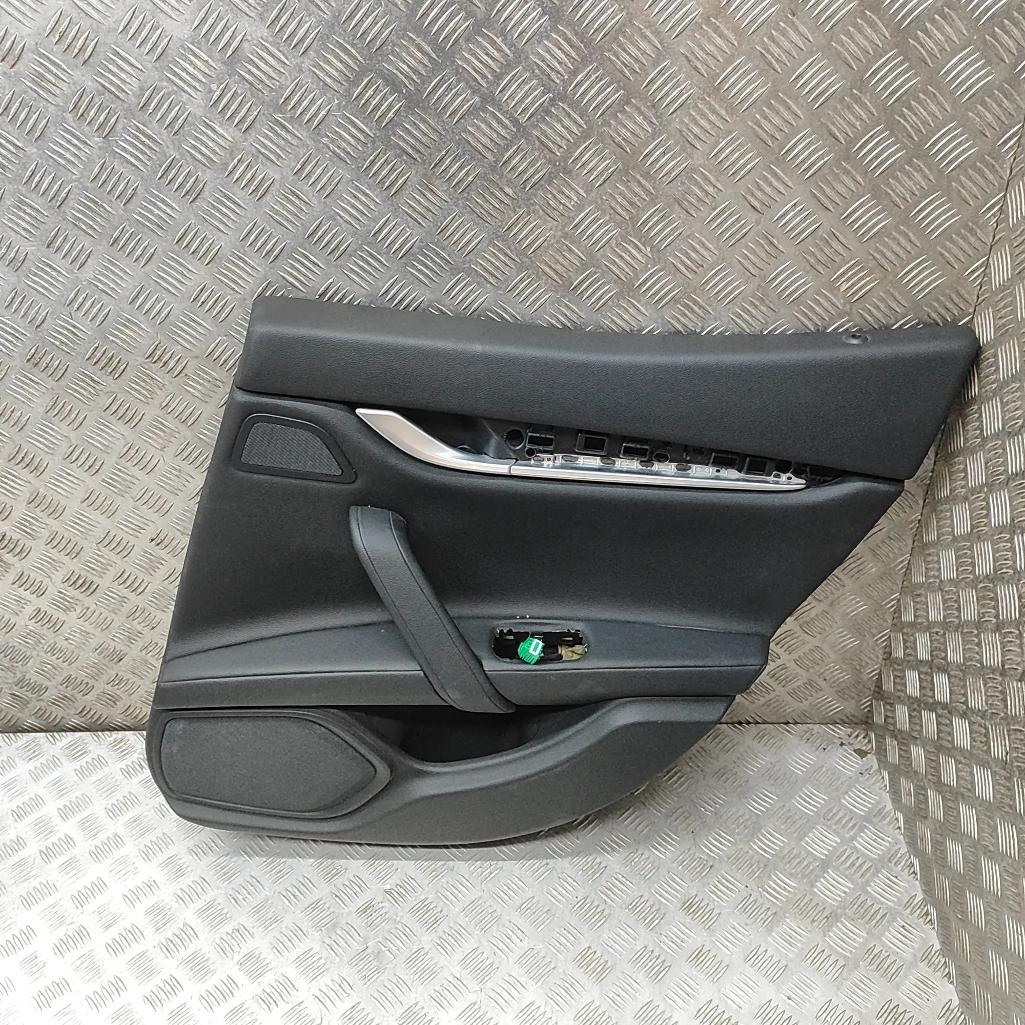 Maserati Ghibli Rear Right Door Panel Rear Right Door Panel — MASERATI GHIBLI (M157) ...