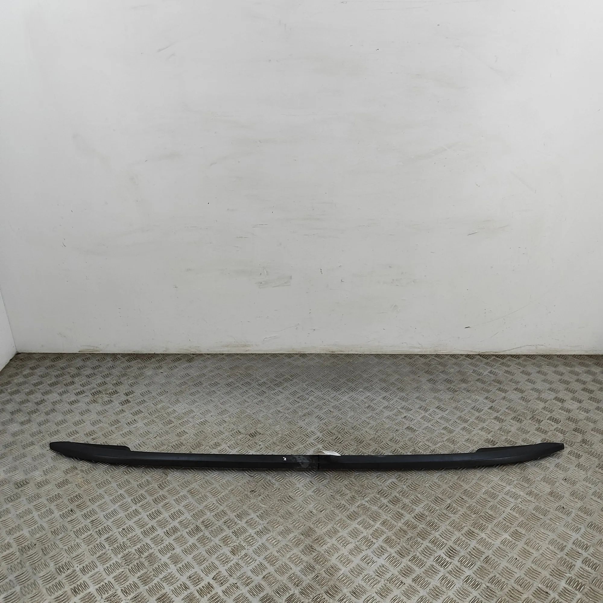 Skoda Octavia Left Side Roof Rail Left Side Roof Rail — SKODA OCTAVIA (III Combi ...
