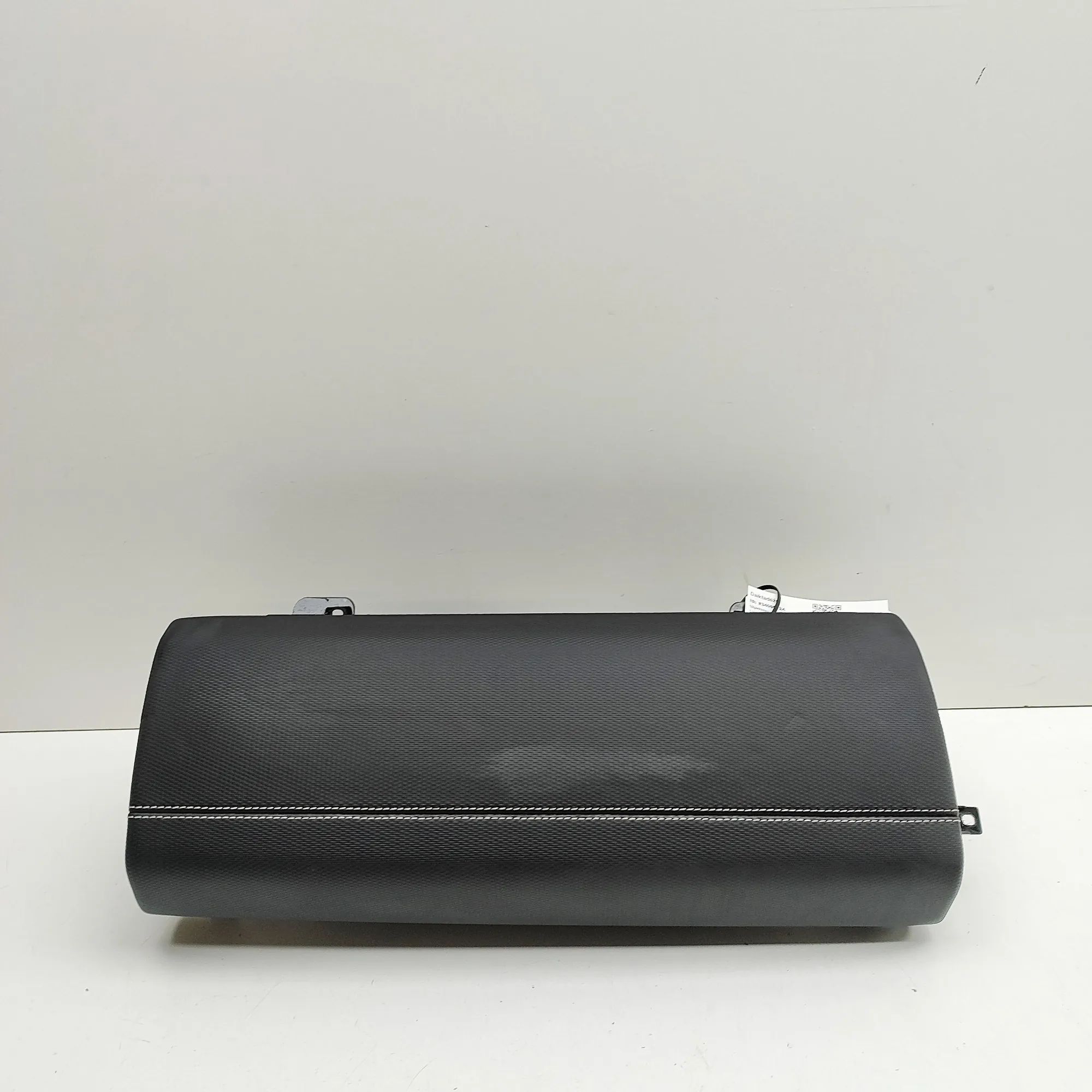 Land Rover Discovery Glove Compartment Glove compartment — LAND ROVER DISCOVERY (V L46...