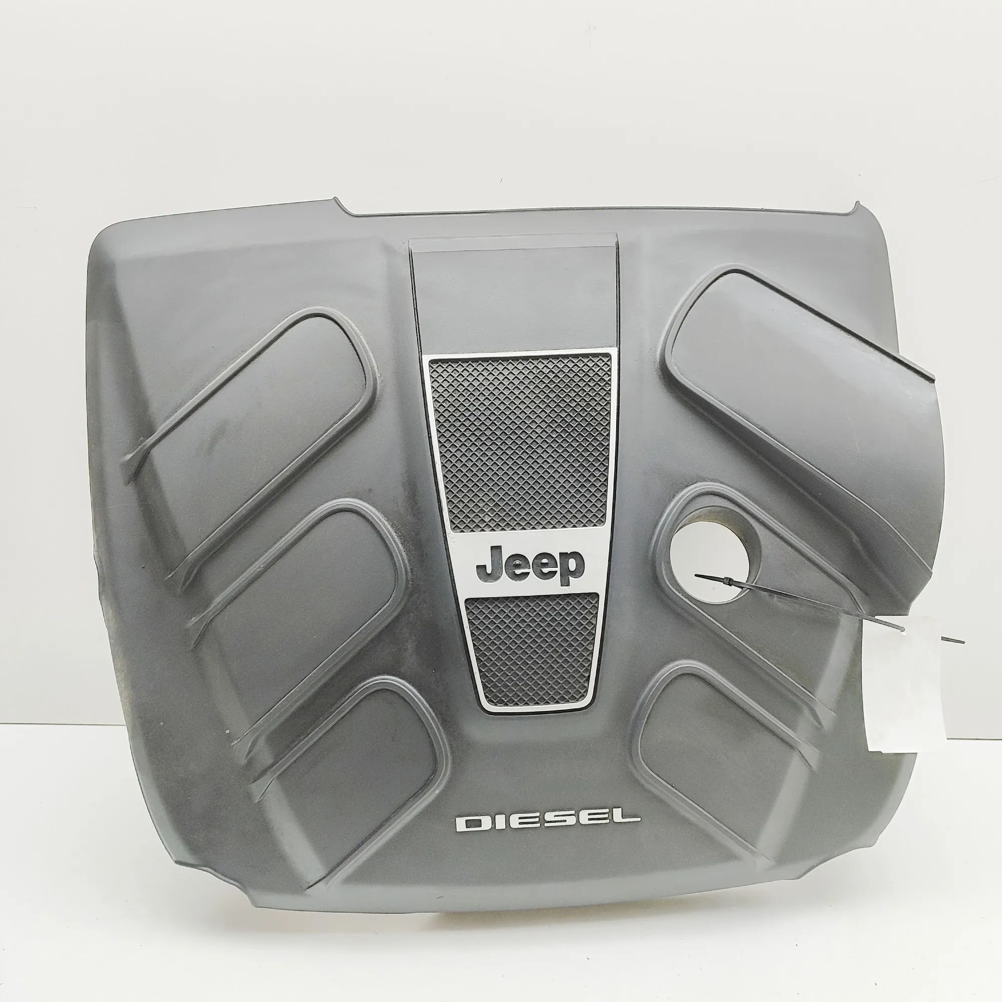 Jeep Grand Cherokee (WK) Engine cover Engine cover — JEEP GRAND CHEROKEE (IV WK, WK2)...