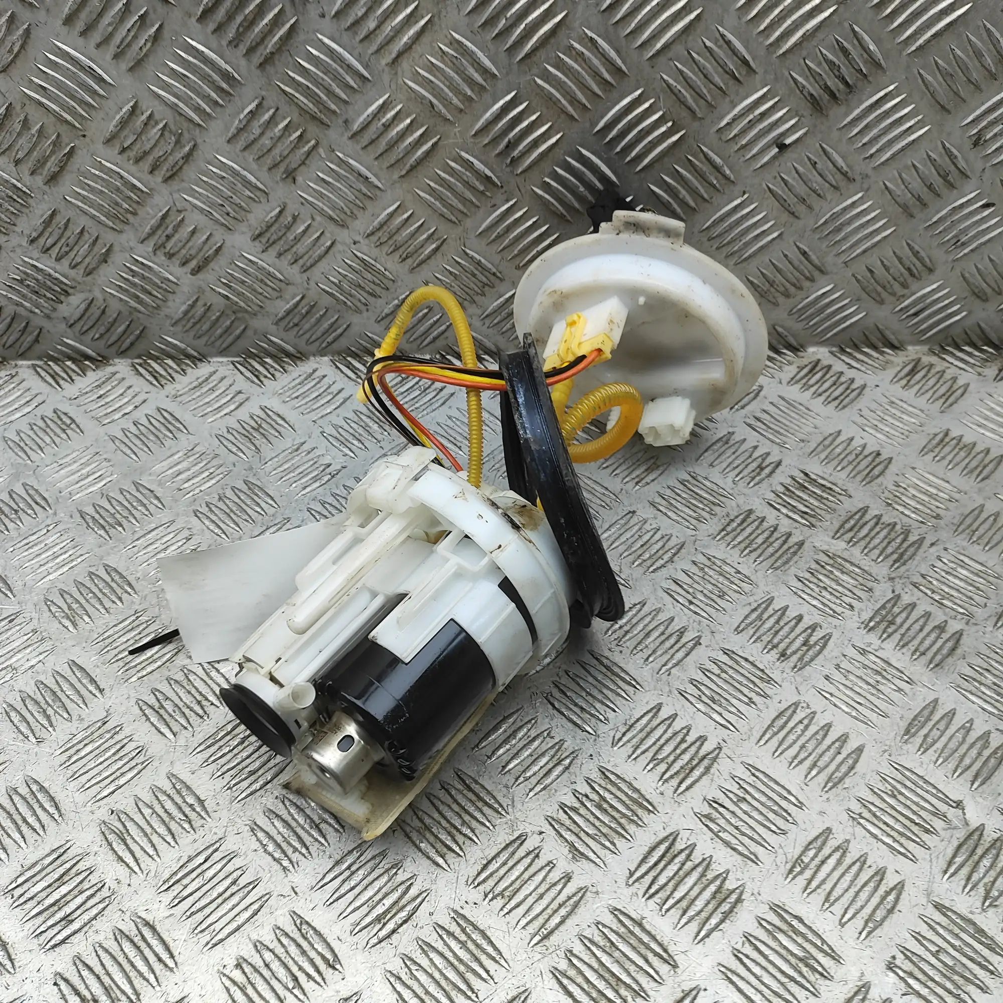 Audi Q5 (8R) Fuel Tank Pump Fuel Tank Pump — AUDI Q5 (FY) (2016-...) — 80A9...