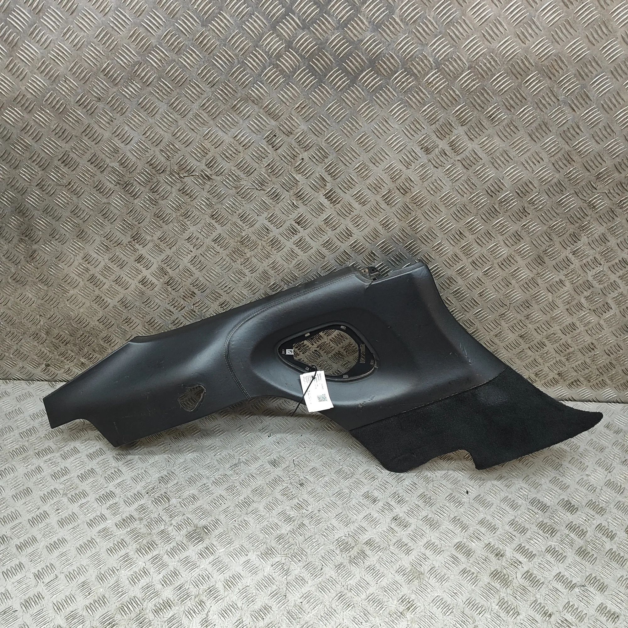 Porsche 911 (997) Rear Left Door Panel Rear Left Door Panel — PORSCHE 911 (997) (2004-...