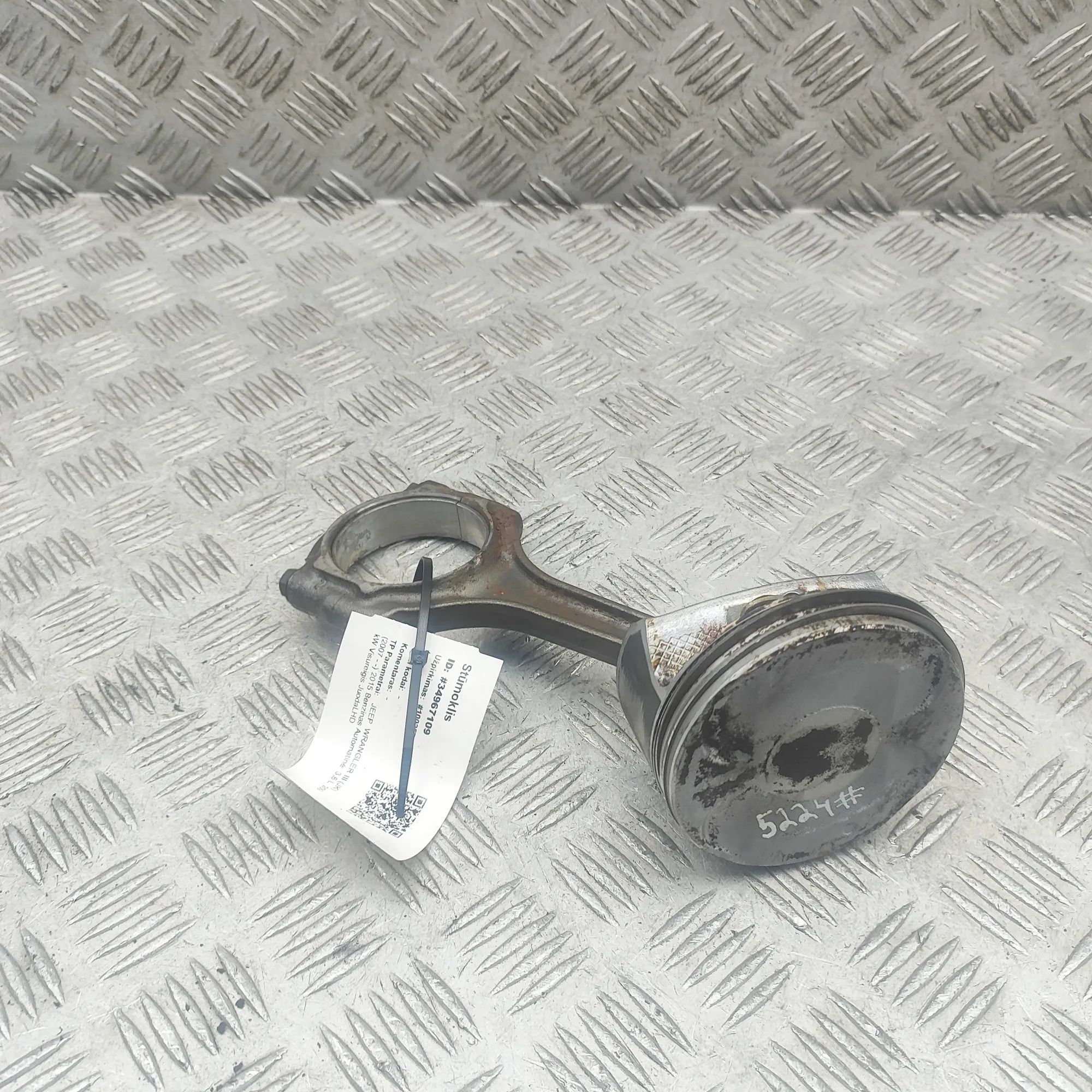 Jeep Wrangler (JK) Piston Piston — JEEP WRANGLER (III JK) (2007-...) — K0...