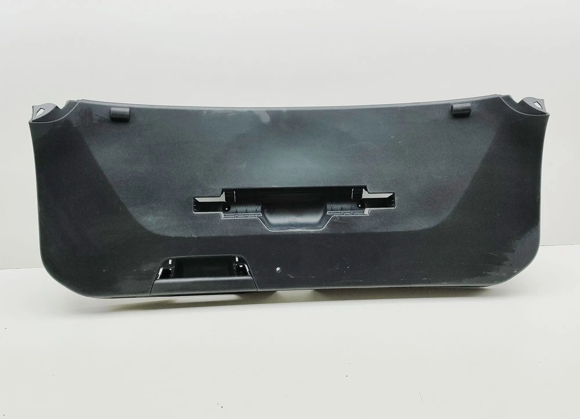Volkswagen ID.5 Tailgate Bootlid Cover Trim Tailgate Bootlid Cover Trim — VW ID.5 (E39) (20...