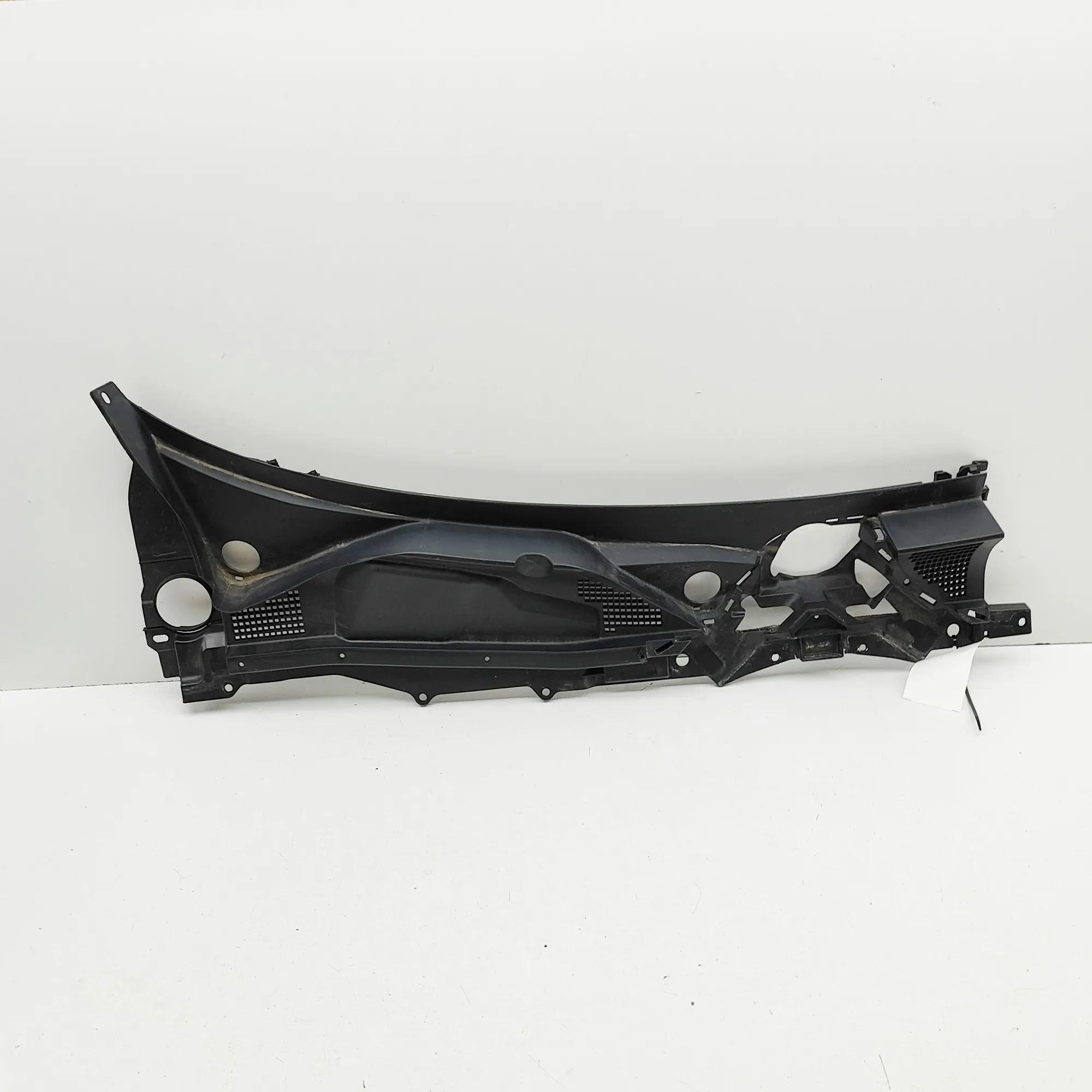 Nissan 370Z Front Wiper Cowl Trim Front Wiper Cowl Trim — NISSAN 370 (Z Coupe Z34...
