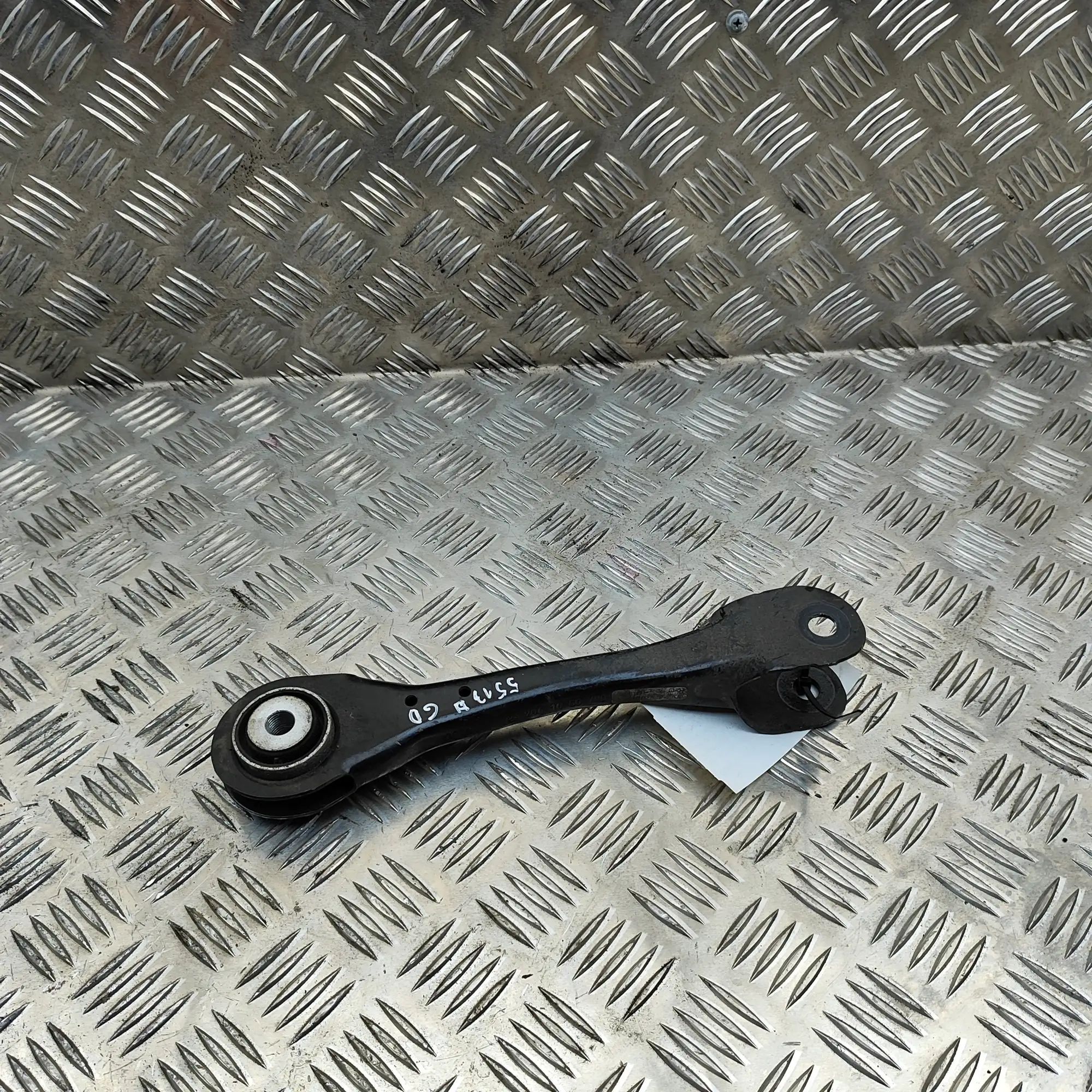 Mercedes-Benz A (W177) Control arm — rear right Control arm — rear right — MERCEDES BENZ C-CLAS...
