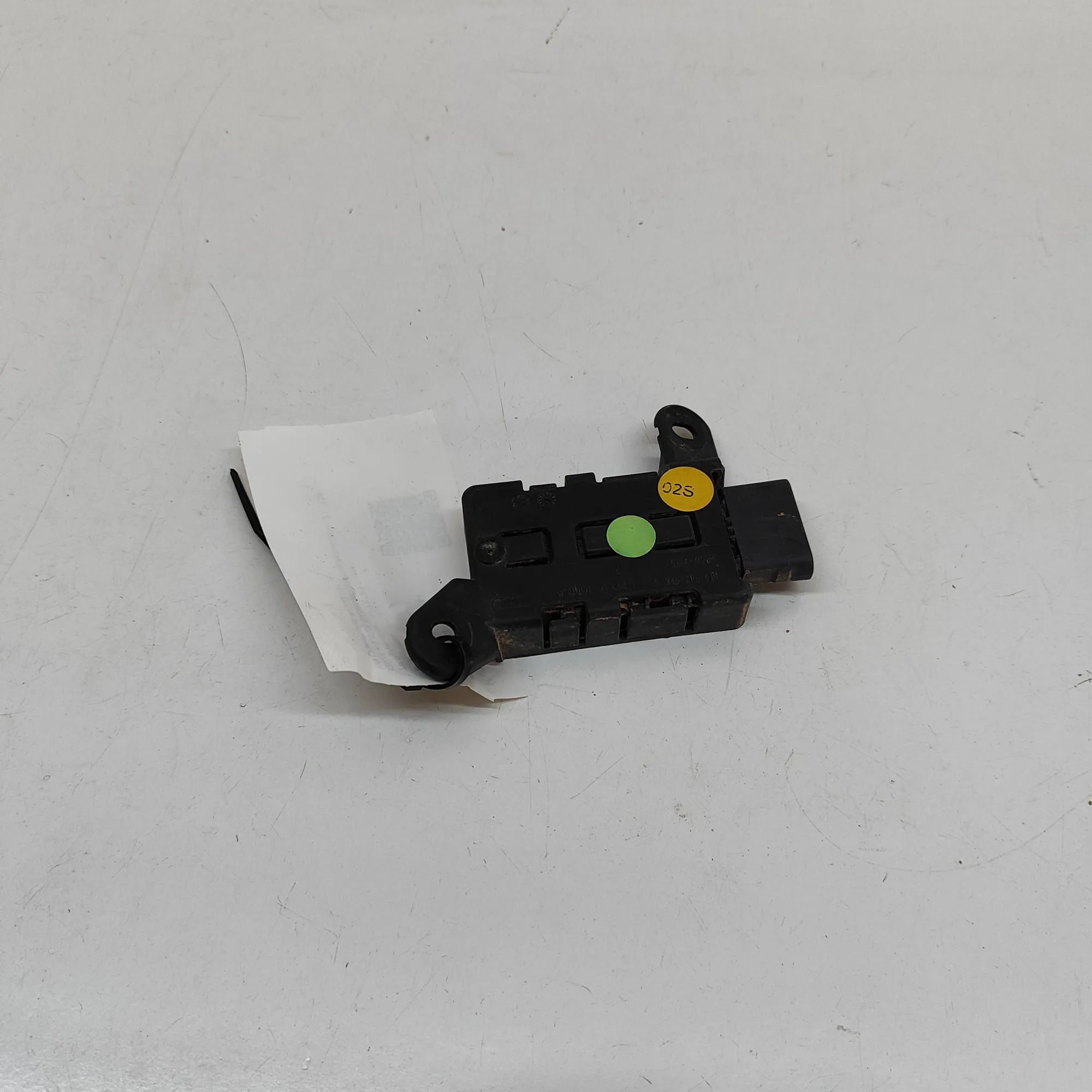 Audi A5 (B10) Keyless entry antenna Keyless entry antenna — AUDI A5 (Avant) (2024-....