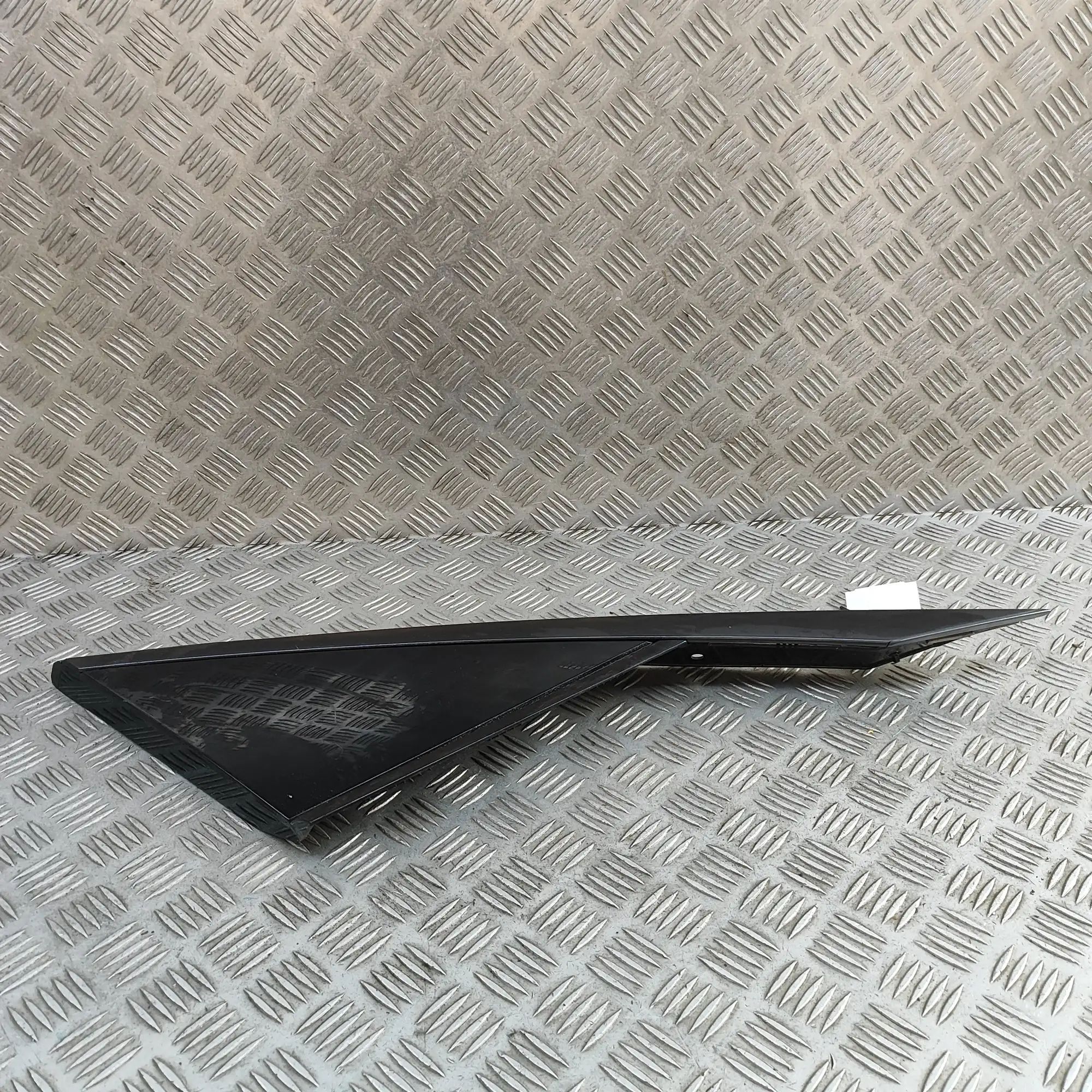 Nissan Ariya Rear Left Quarter Window Rear Left Quarter Window — NISSAN ARIYA (FE0) (...