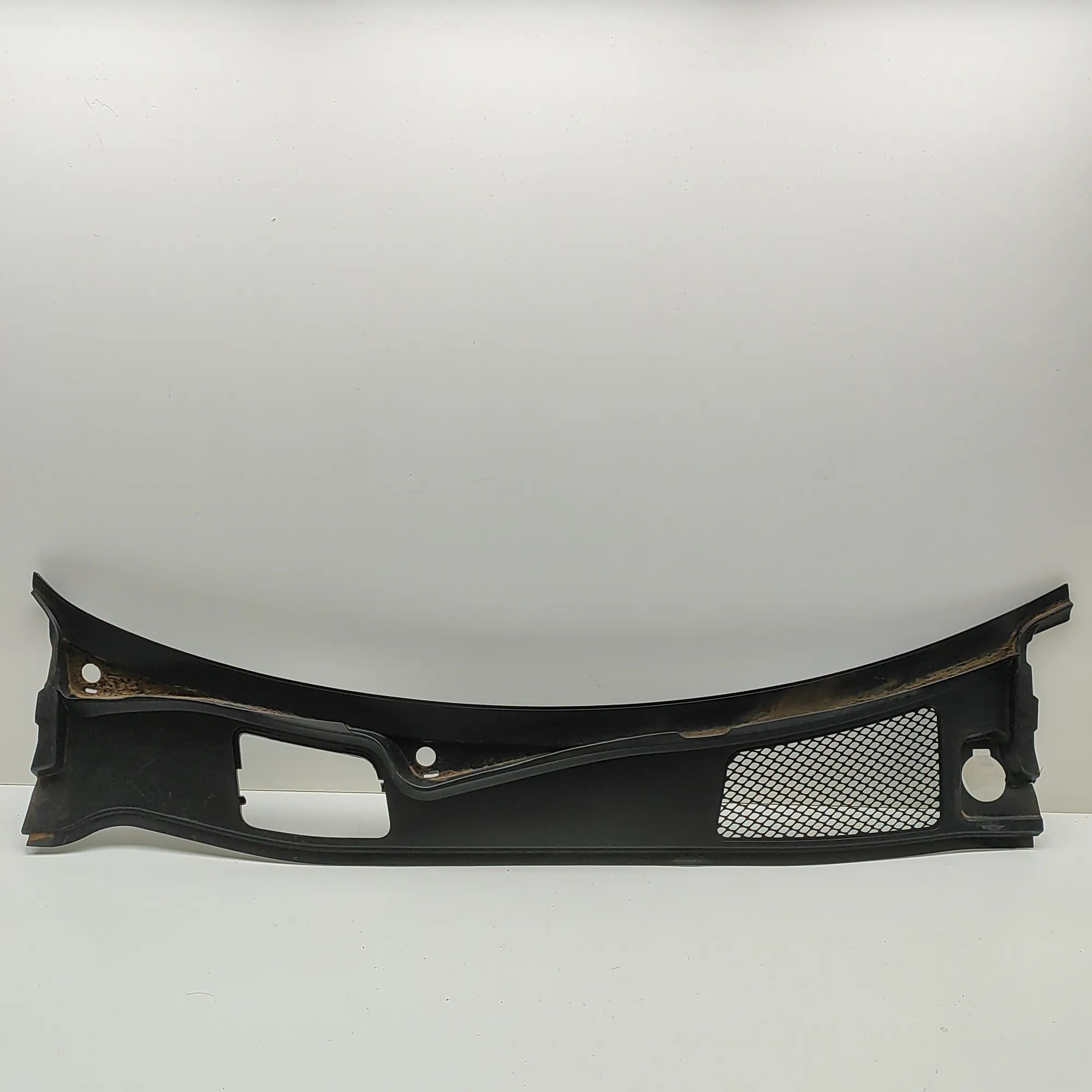 Porsche Cayenne Front Wiper Cowl Trim Front Wiper Cowl Trim — PORSCHE CAYENNE (Coupe ...