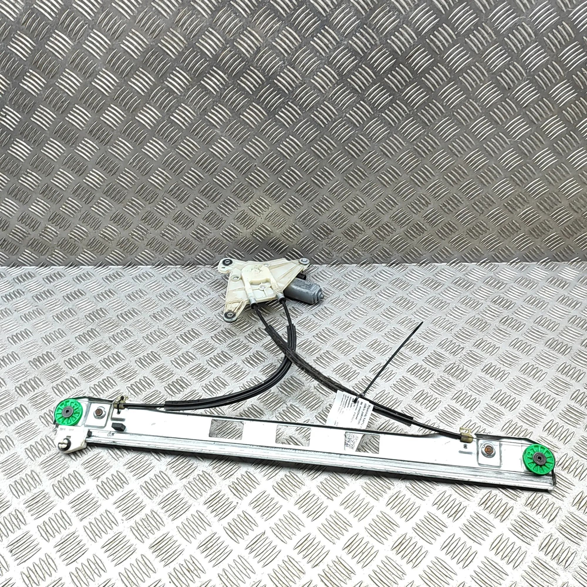 Nissan NV400 / Interstar Front Left Door Window Regulator Front Left Door Window Regulator — NISSAN NV400...