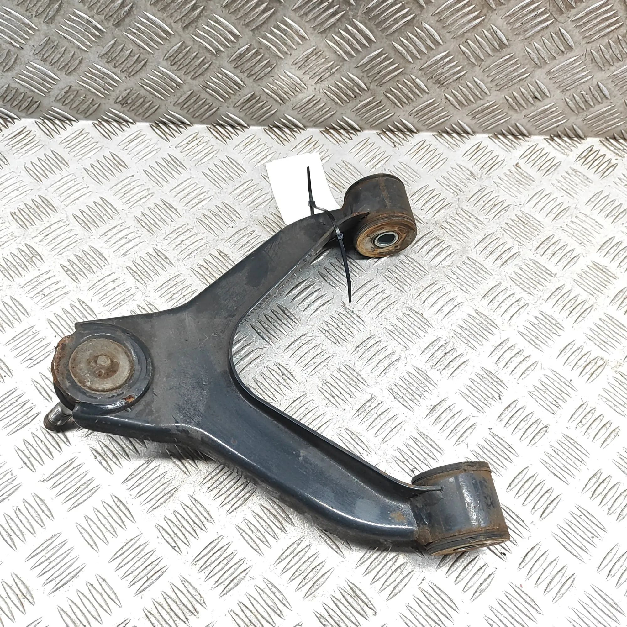 Iveco Daily Front Left Lower Control Arm Front Left Lower Control Arm — IVECO DAILY (VI ...