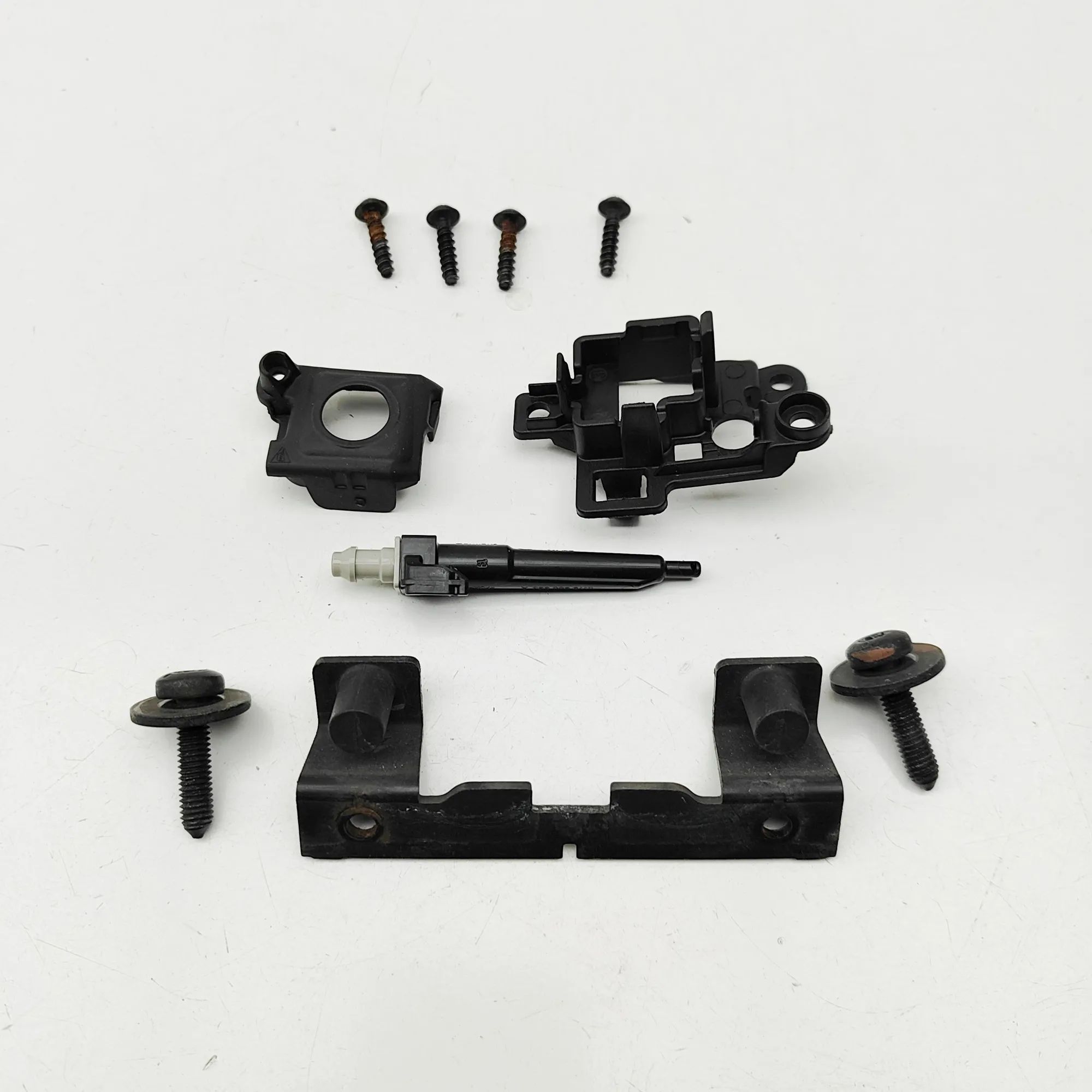 Porsche Macan Bracket Bracket — PORSCHE MACAN (95B) (2014-...) — 9Y38...