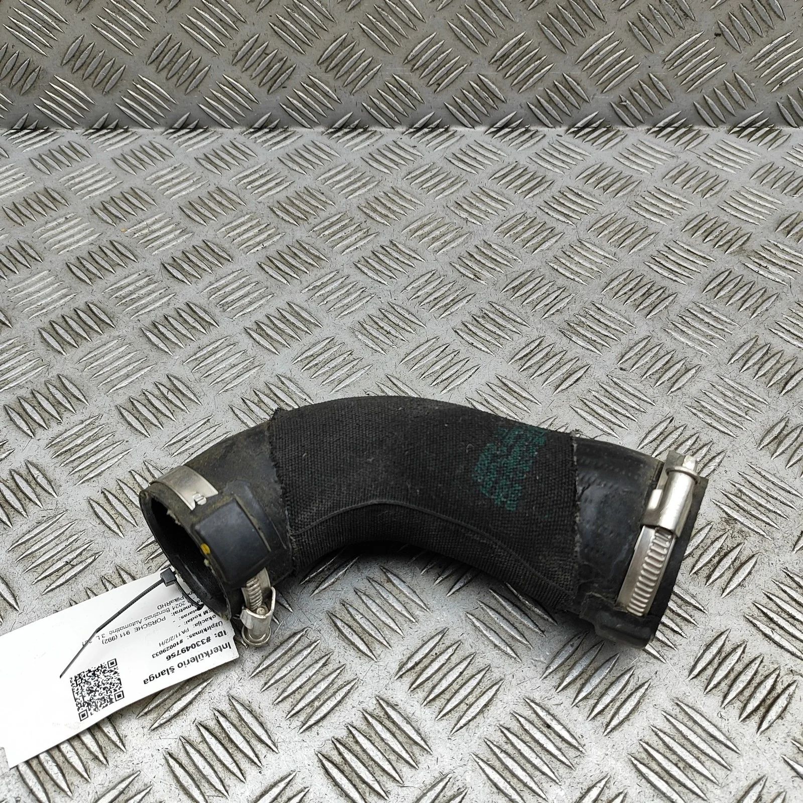 Porsche 911 (992) Intercooler Hose Pipe Intercooler Hose Pipe — PORSCHE 911 (992) (2019...