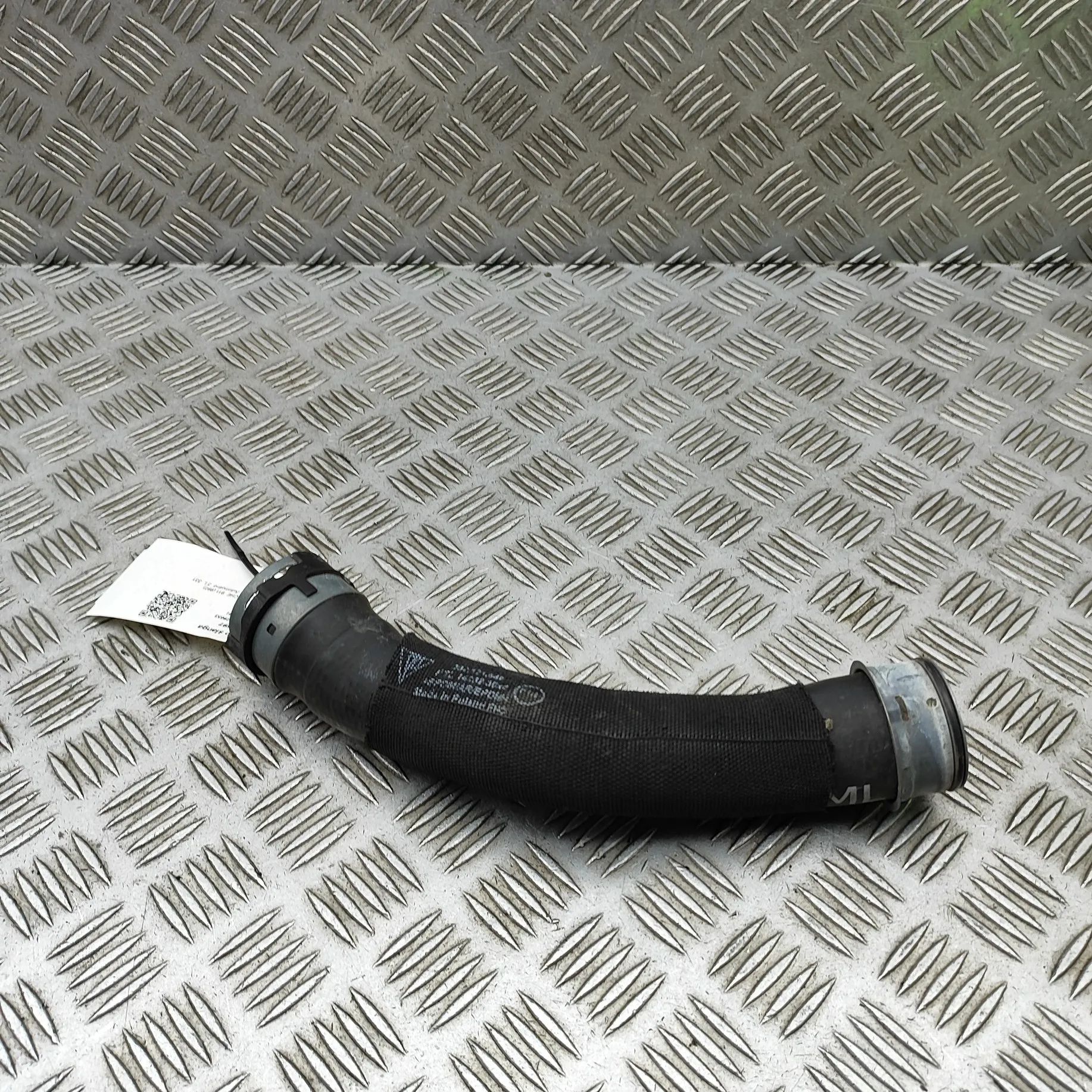 Porsche 911 (992) Coolant hose Coolant hose — PORSCHE 911 (992) (2019-...) — 9...