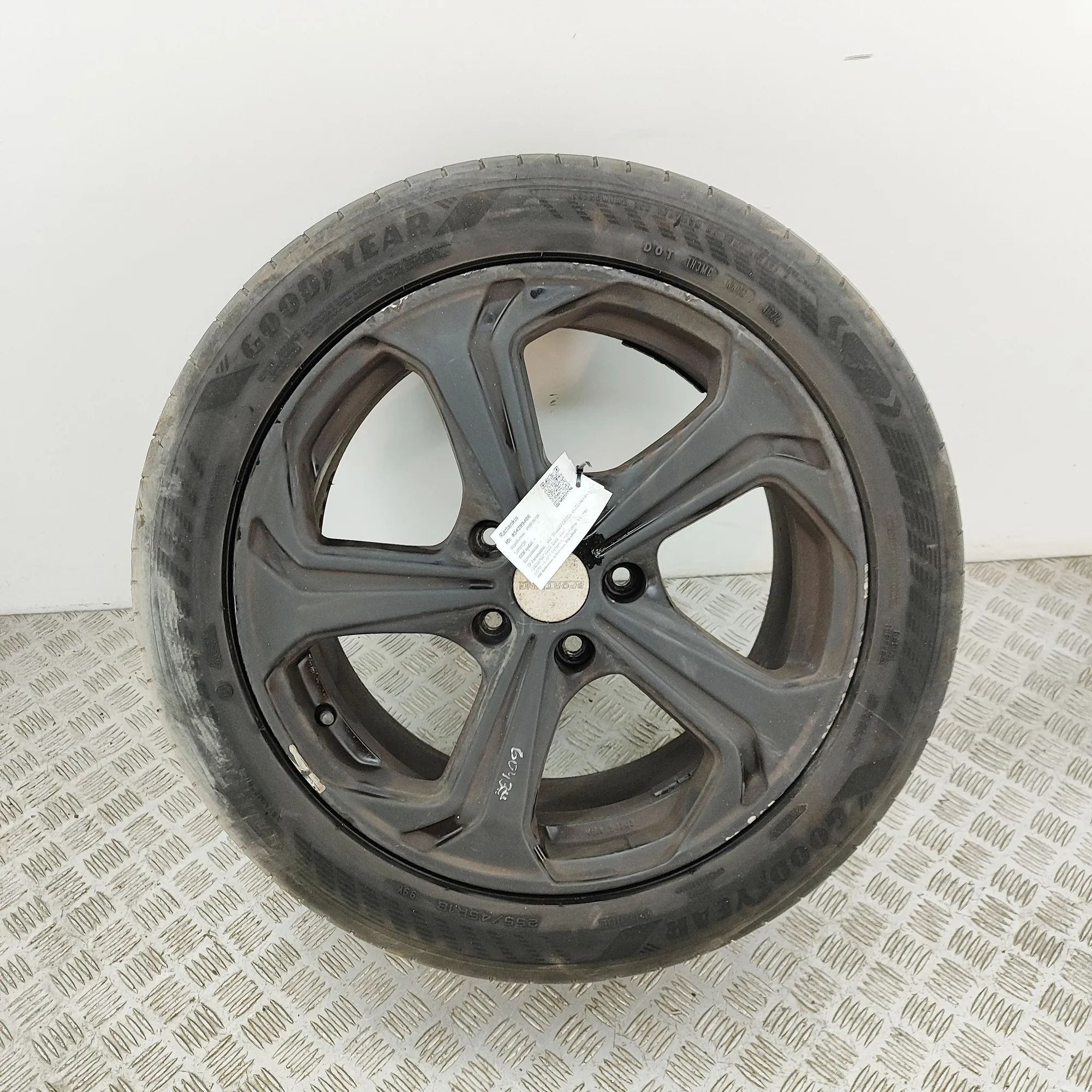 Volkswagen Transporter (T6, Caravelle, Multivan) Alloy Wheel Alloy wheel — VW TRANSPORTER (VI T6 Minibus / p...