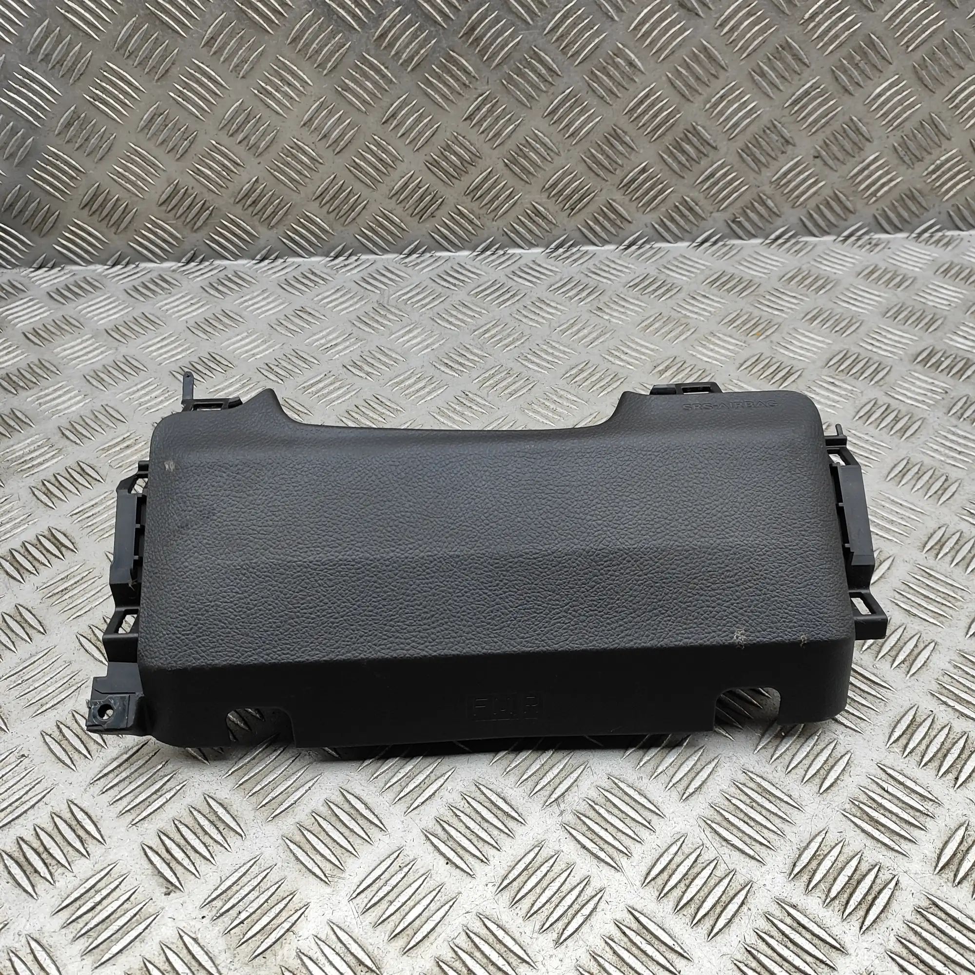 Subaru Forester Knee Safety Bag SRS Knee Safety Bag SRS — SUBARU FORESTER (SJ) (201...