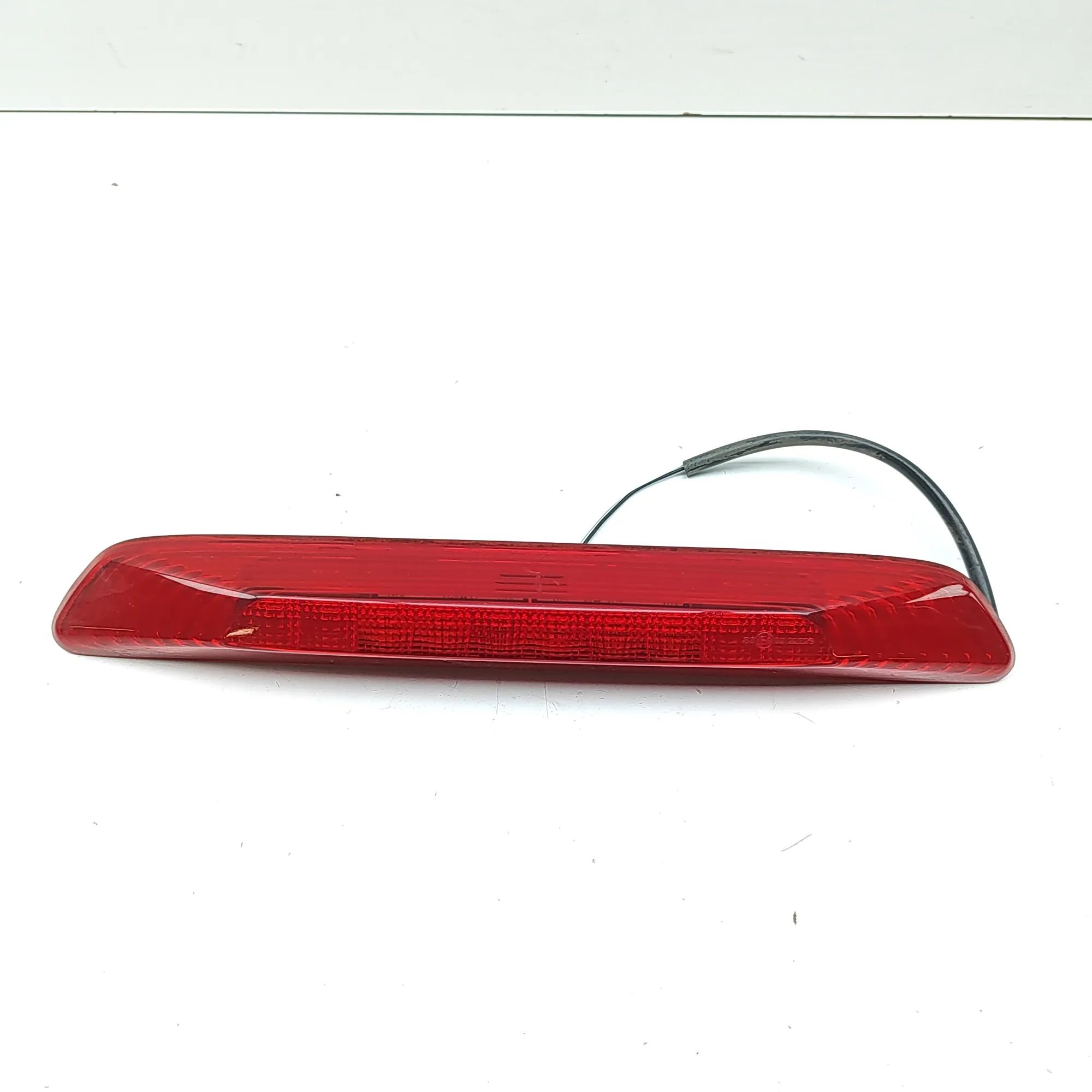 Isuzu  D-Max Rear Third Brake Stop Light Rear Third Brake Stop Light — ISUZU D-MAX (II T...