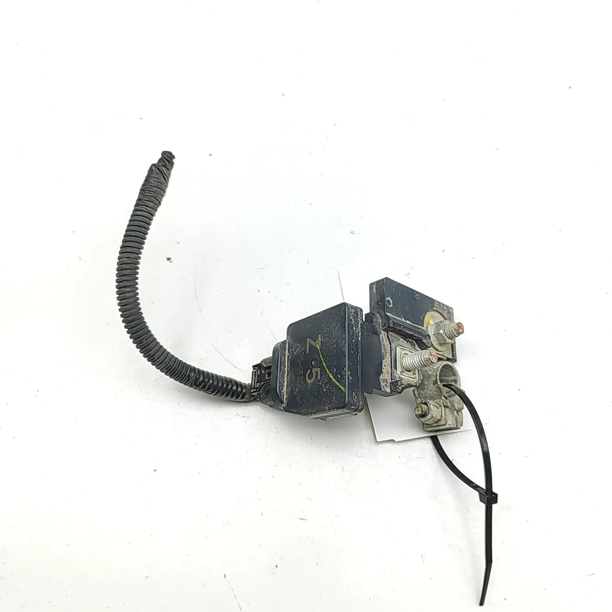 Isuzu  D-Max Battery Cable Ends Battery Cable Ends — ISUZU D-MAX (II TFR, TFS) ...