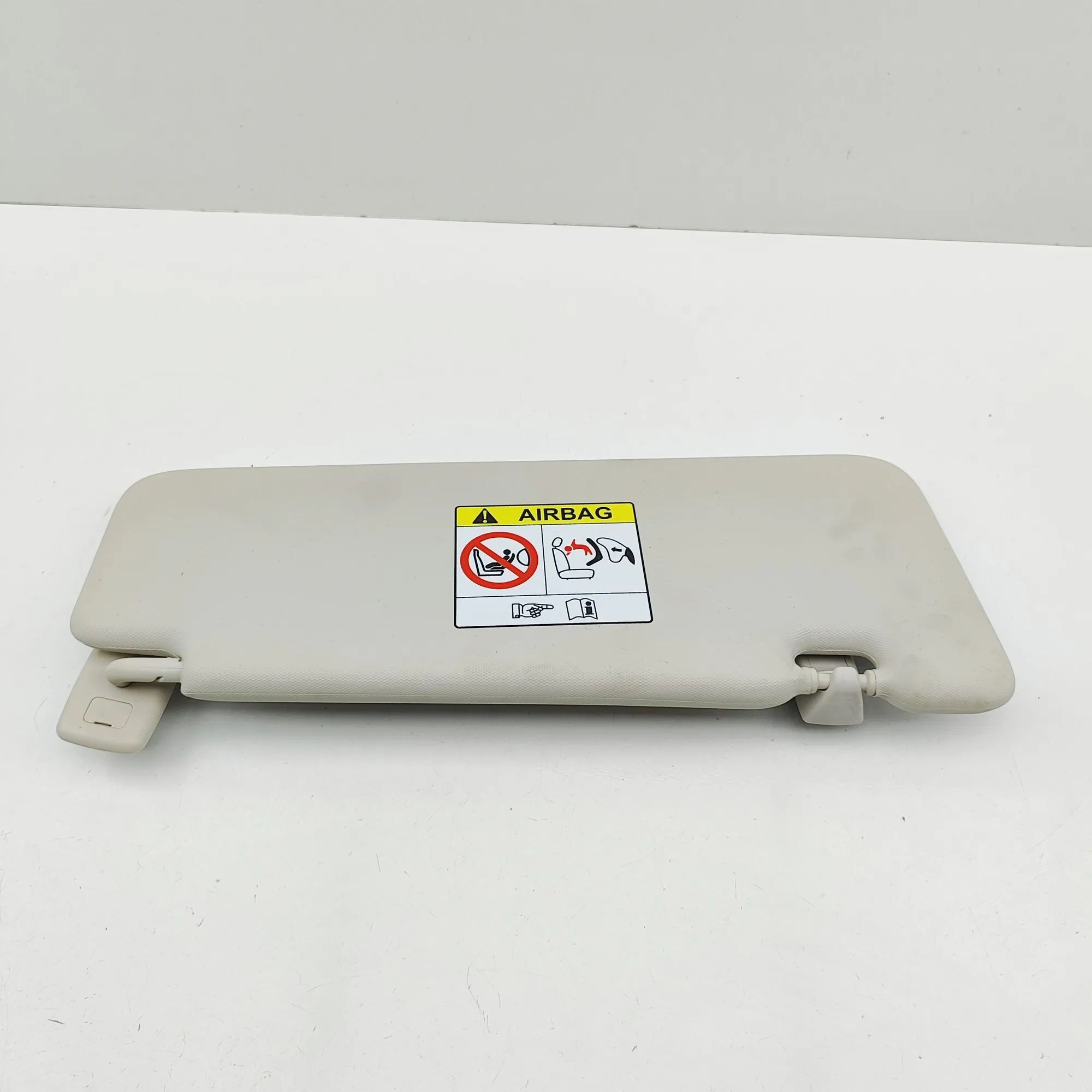 BMW X5 (G05) Left Side Sun Visor Left Side Sun Visor — BMW X5 (G05) (2018-...) —...