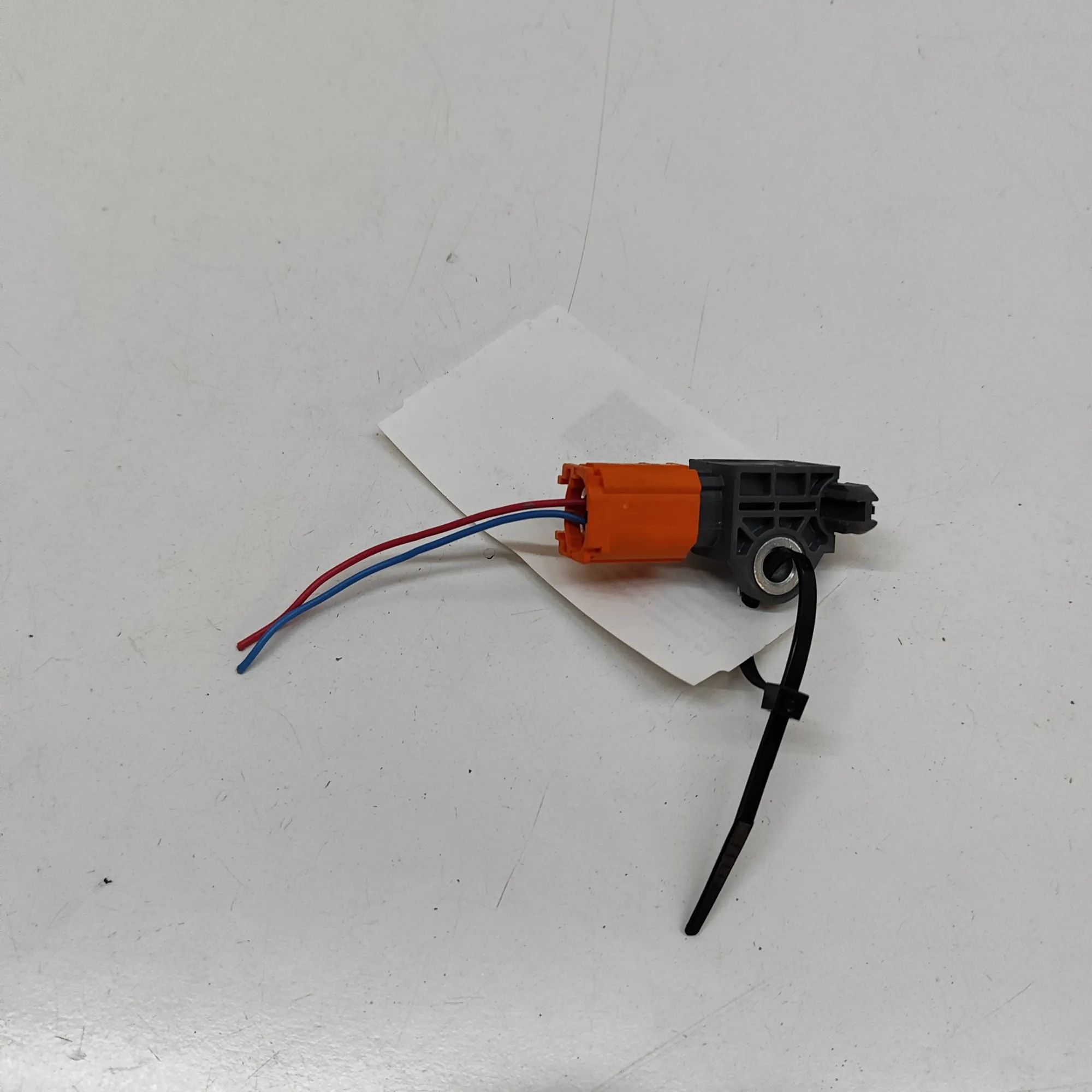 Mazda 3 (BP) Impact sensor — front right Impact sensor — front right — MAZDA CX-3 (0 DM)...
