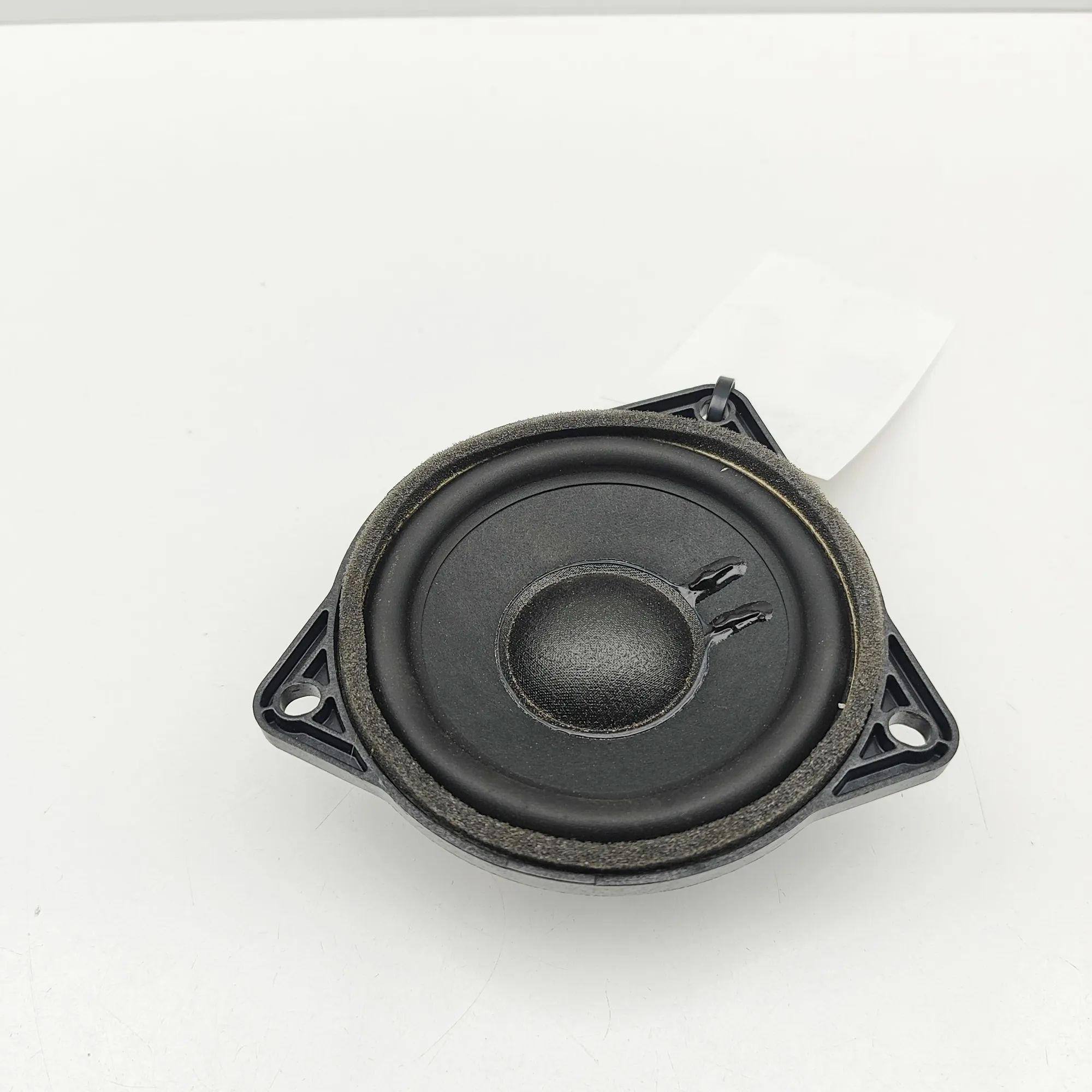 Porsche 911 (992) Front Right Door Speaker Front Right Door Speaker — PORSCHE 911 (992) (2...