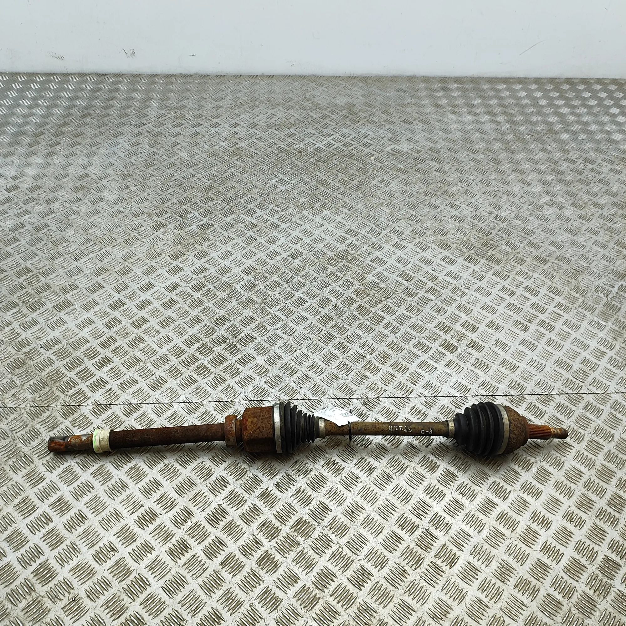 Opel Vivaro (B) Front Right Driveshaft Front Right Driveshaft — OPEL VIVARO (Combi) (2...