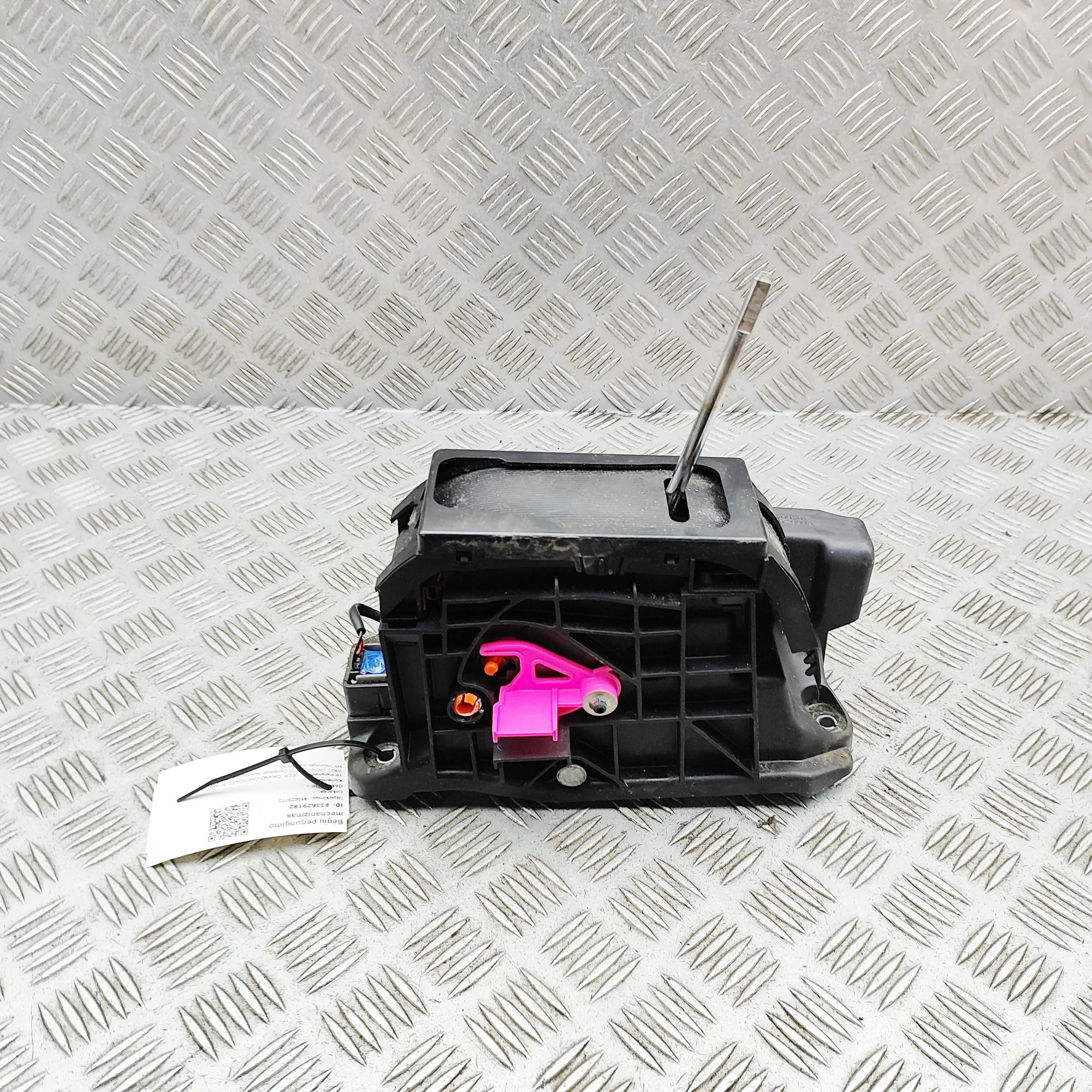 Jeep Grand Cherokee (WK) Gear Shifting Mechanism Gear Shifting Mechanism — JEEP GRAND CHEROKEE (...