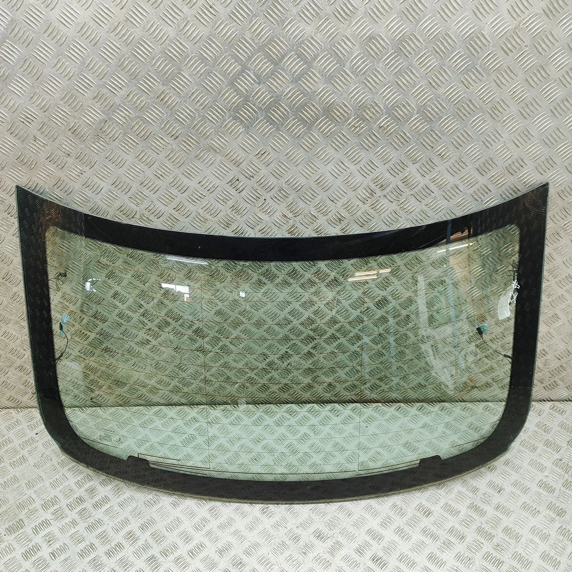 Jaguar XE Rear Window glass Rear window glass — JAGUAR XE (X760) (2015-...)...