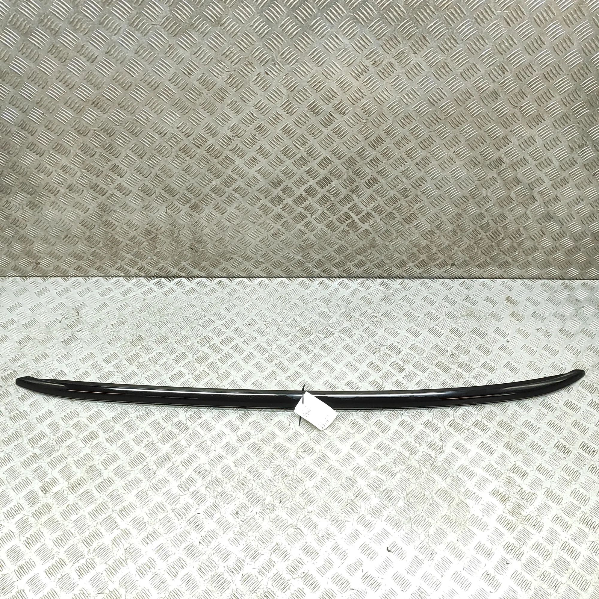 Porsche Macan Left Side Roof Rail Left Side Roof Rail — PORSCHE MACAN (95B) (2014...