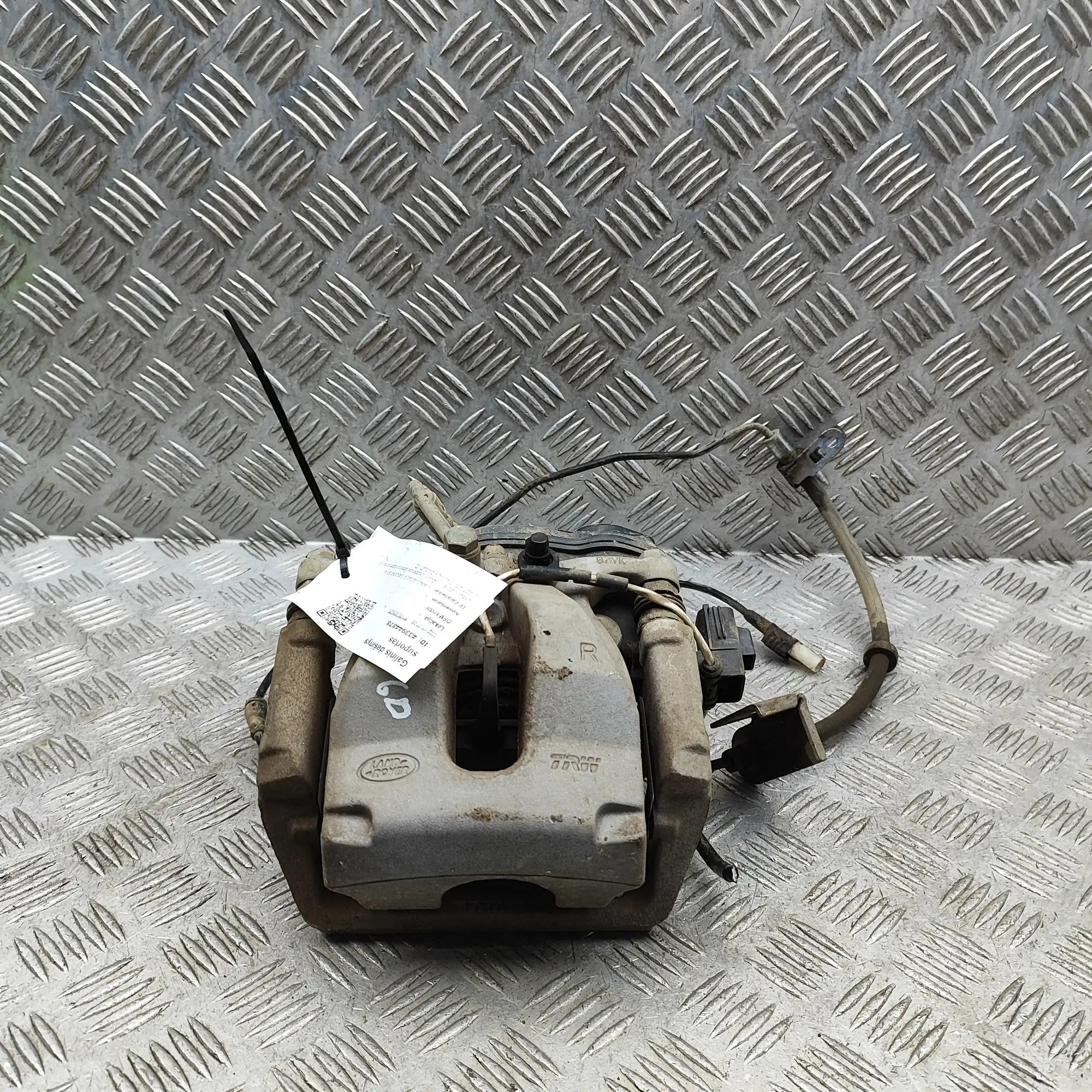 Land Rover Discovery Brake caliper — rear right Brake caliper — rear right — LAND ROVER DISCOVE...