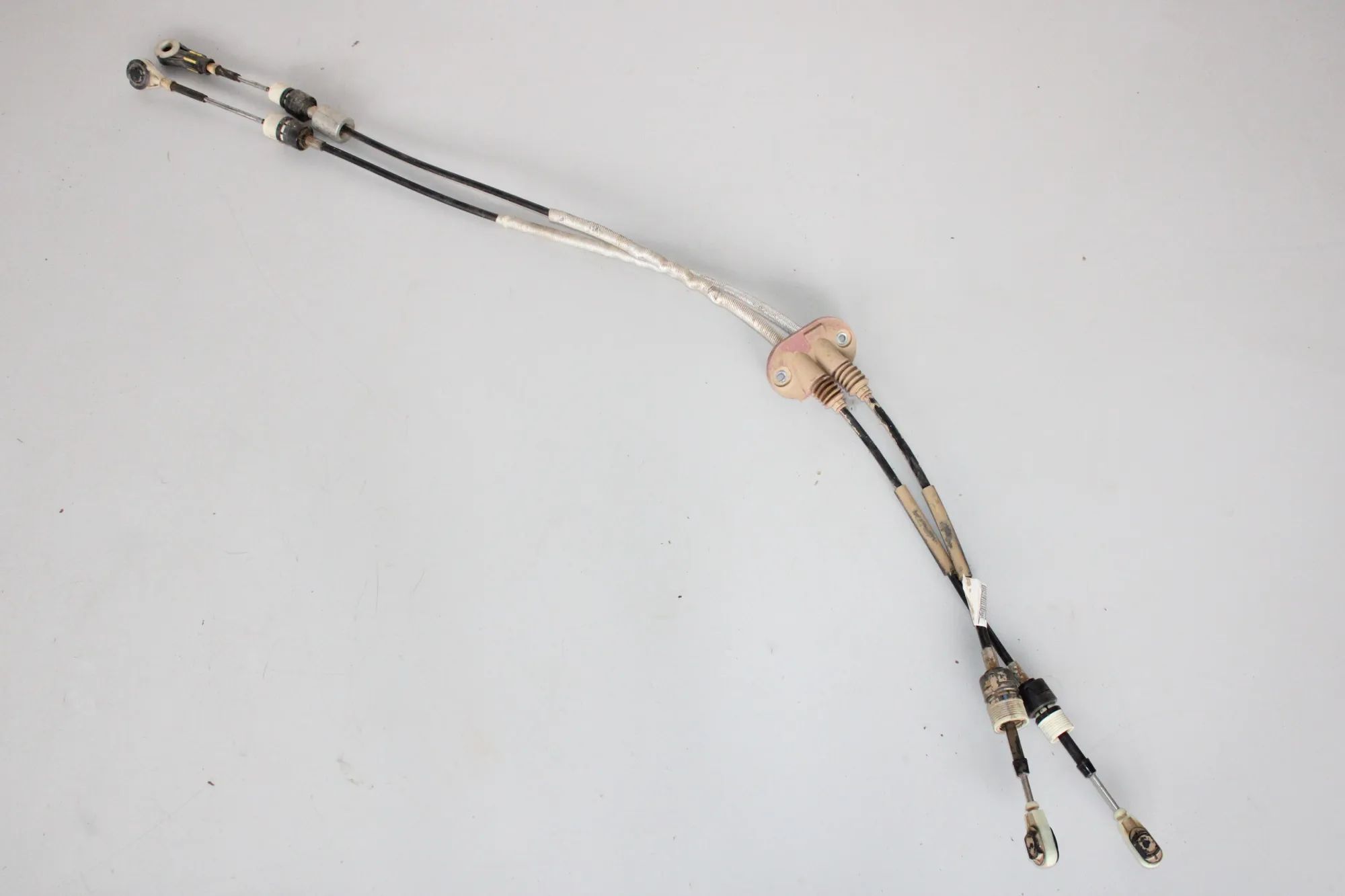 Jaguar E-Pace Gear selector cables