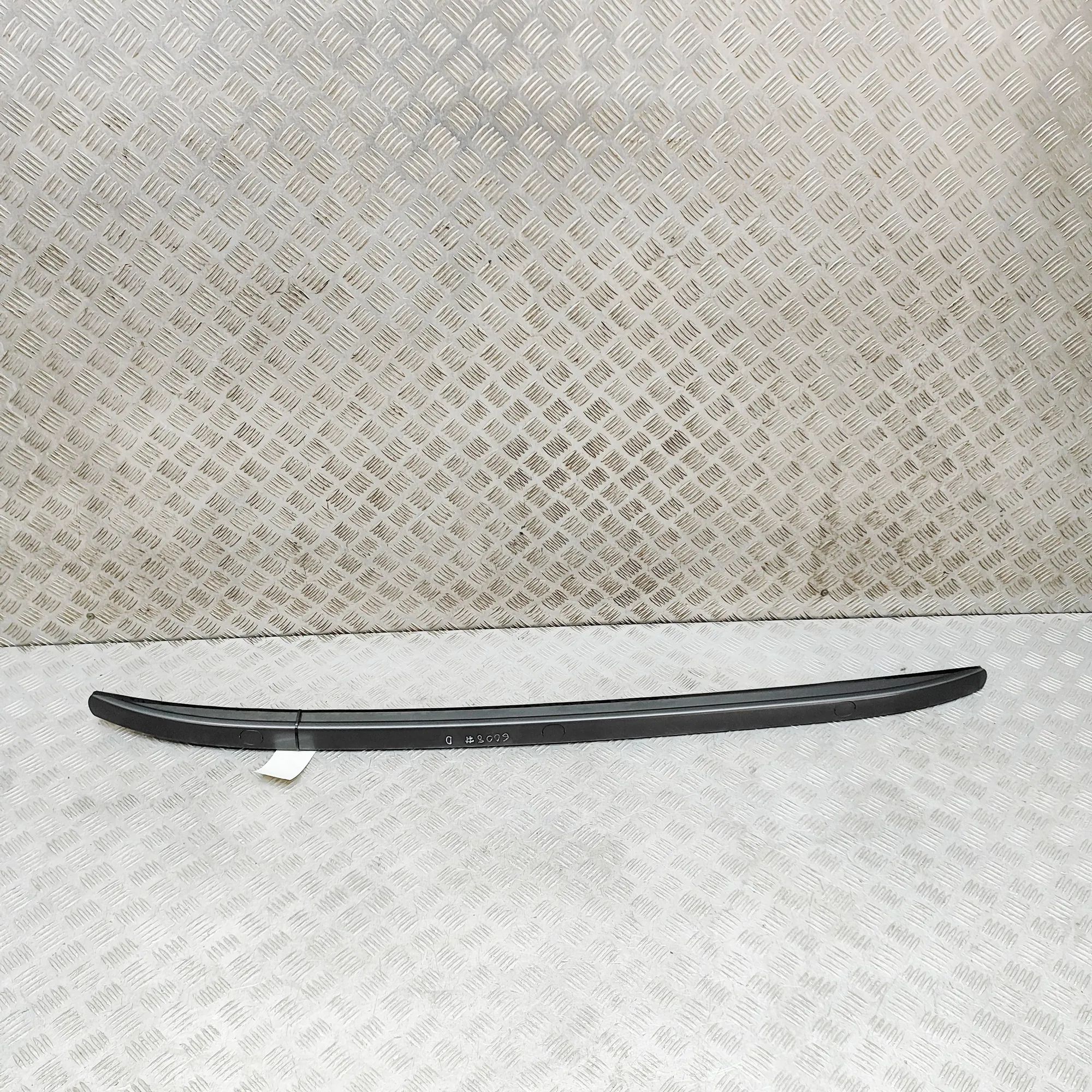 Hyundai Kona Right Side Roof Rail Right Side Roof Rail — HYUNDAI KONA (2017-...) ...