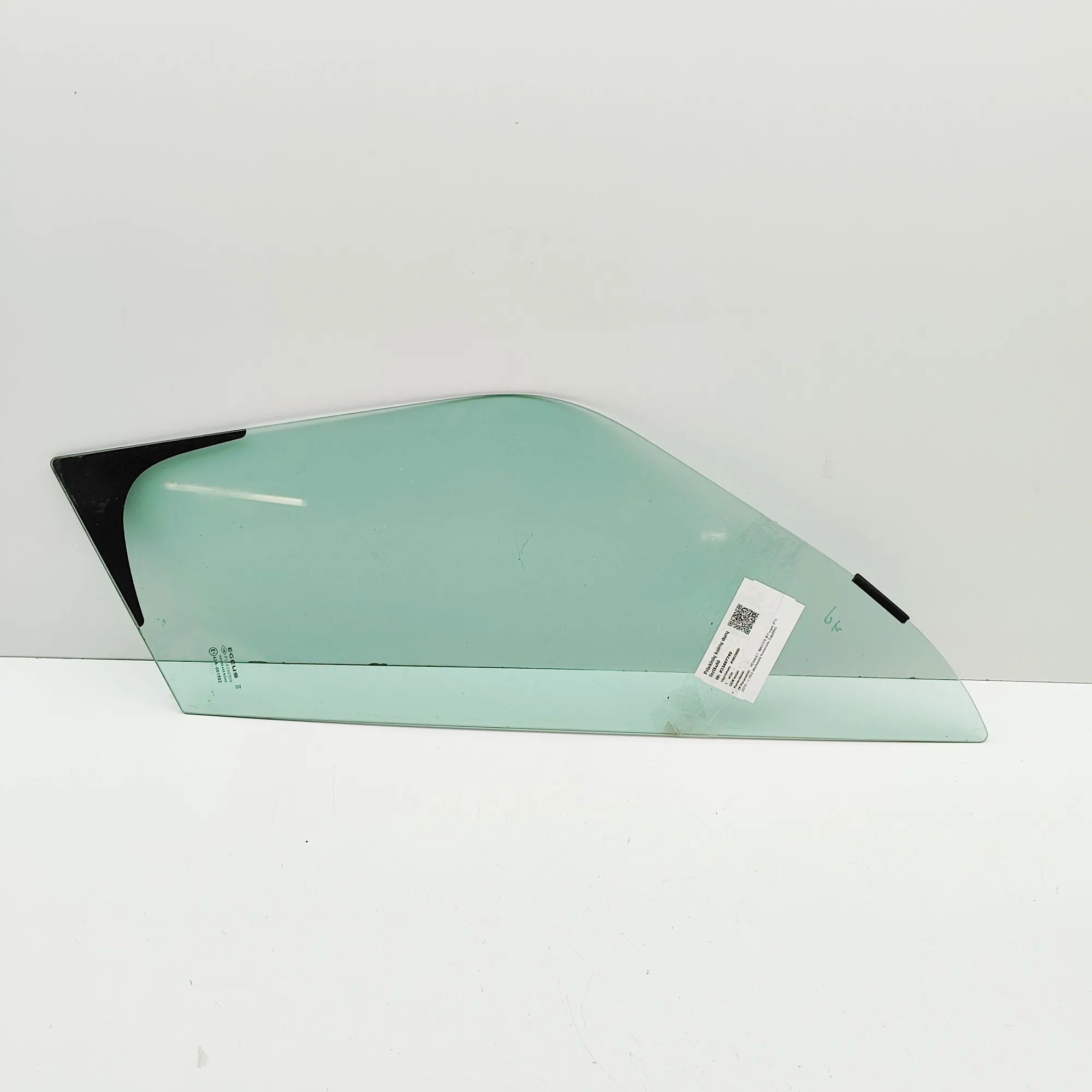 Renault Master Door quarter window — front left Door quarter window — front left — RENAULT MAST...
