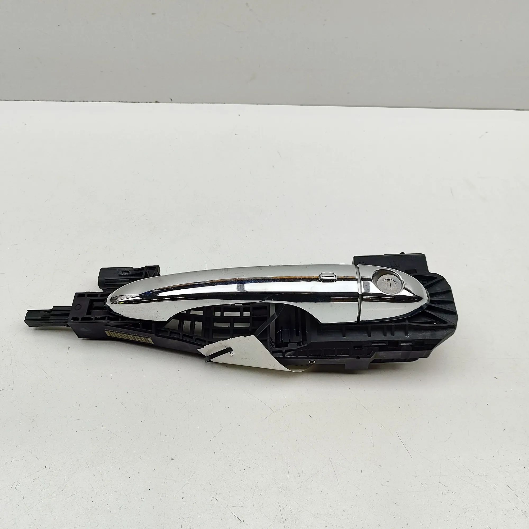 Maserati Levante Exterior door handle — front right Exterior door handle — front right — MASERATI L...