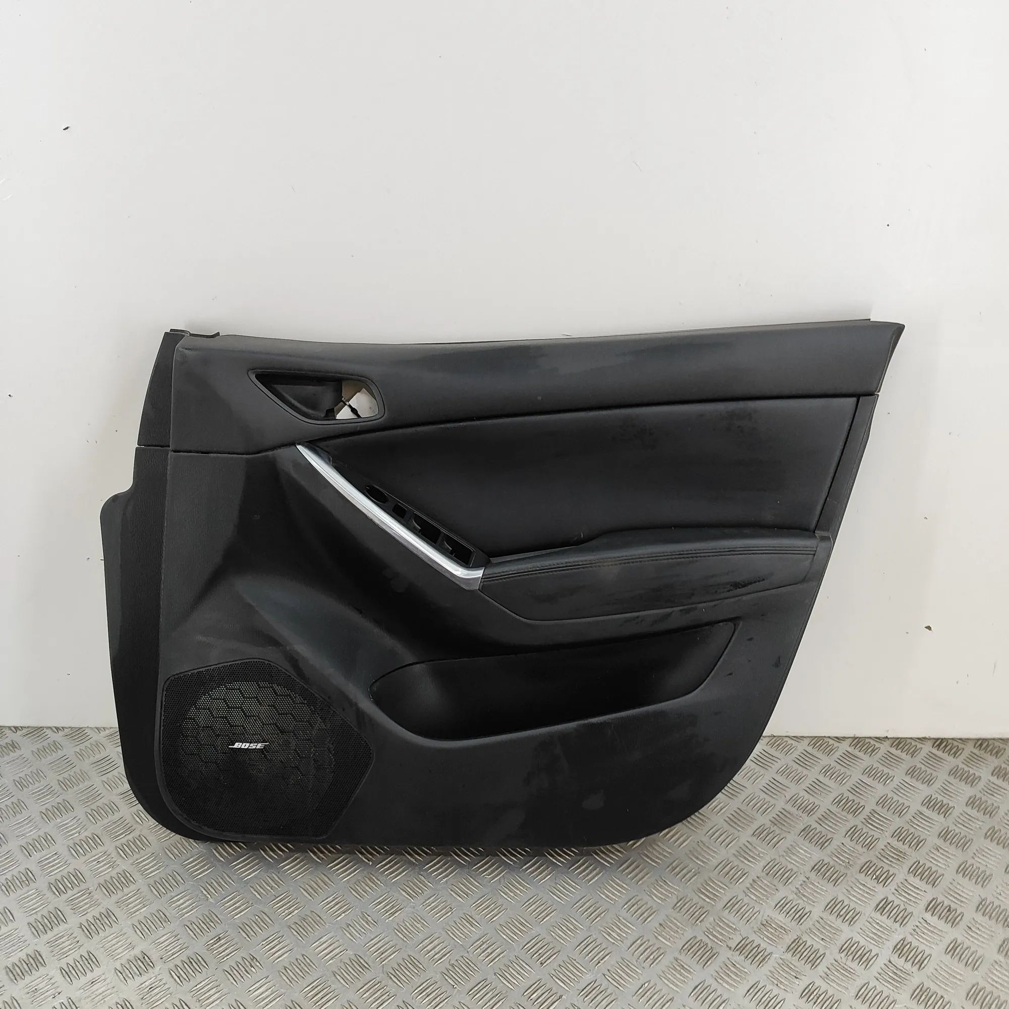 Mazda CX-5 (KE) Front Right Door Panel Front Right Door Panel — MAZDA CX-5 (KE, GH) (2...