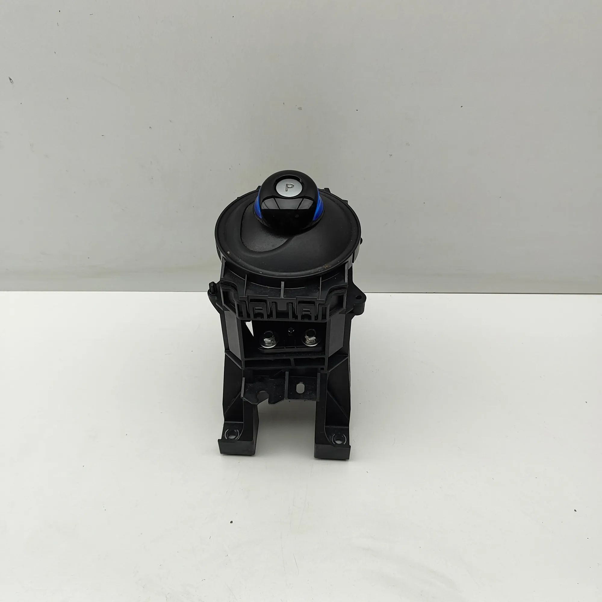 Nissan Leaf Gear Shifting Mechanism Gear Shifting Mechanism — NISSAN LEAF (ZE1) (20...